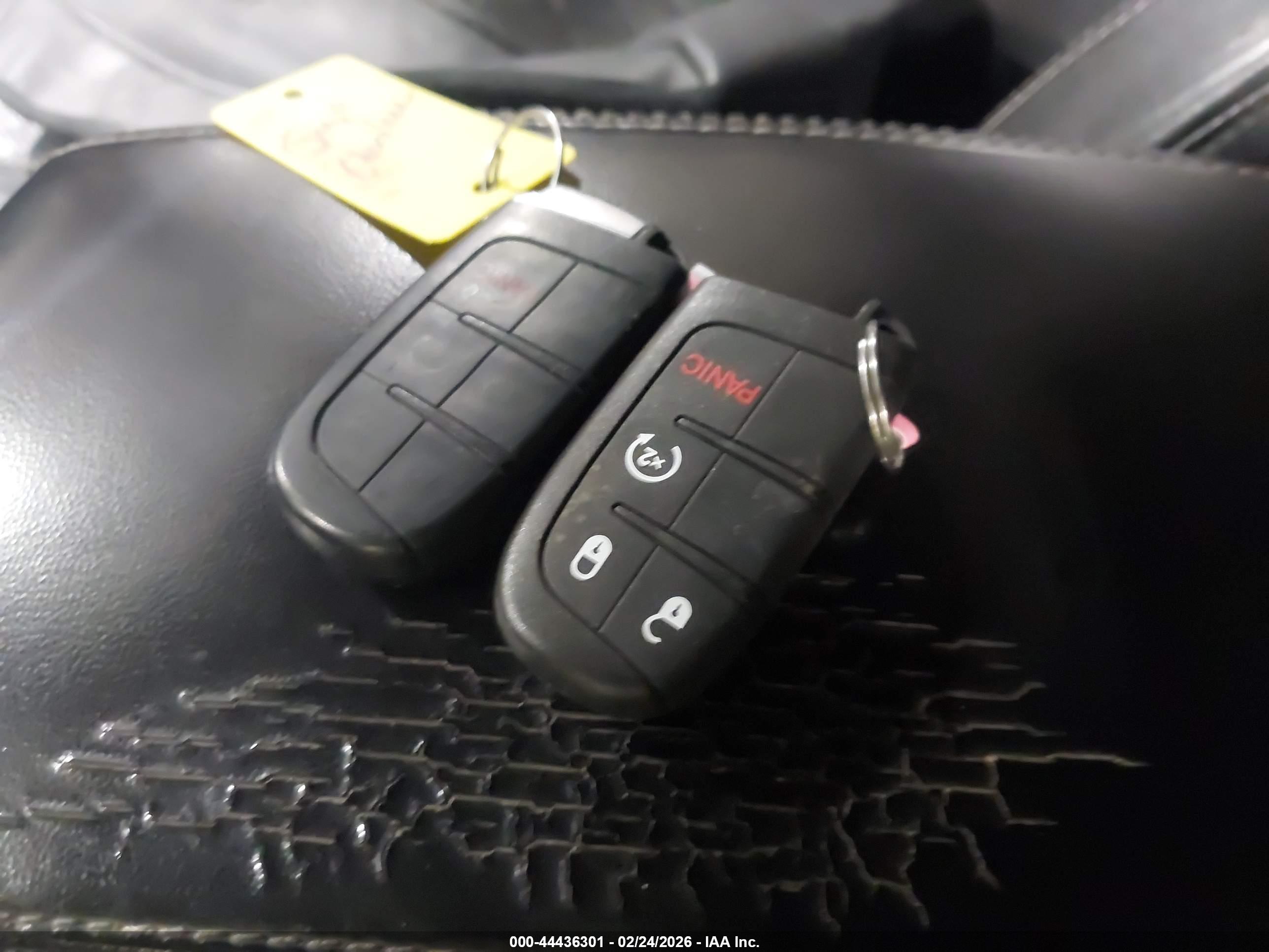 JEEP GRAND image 11