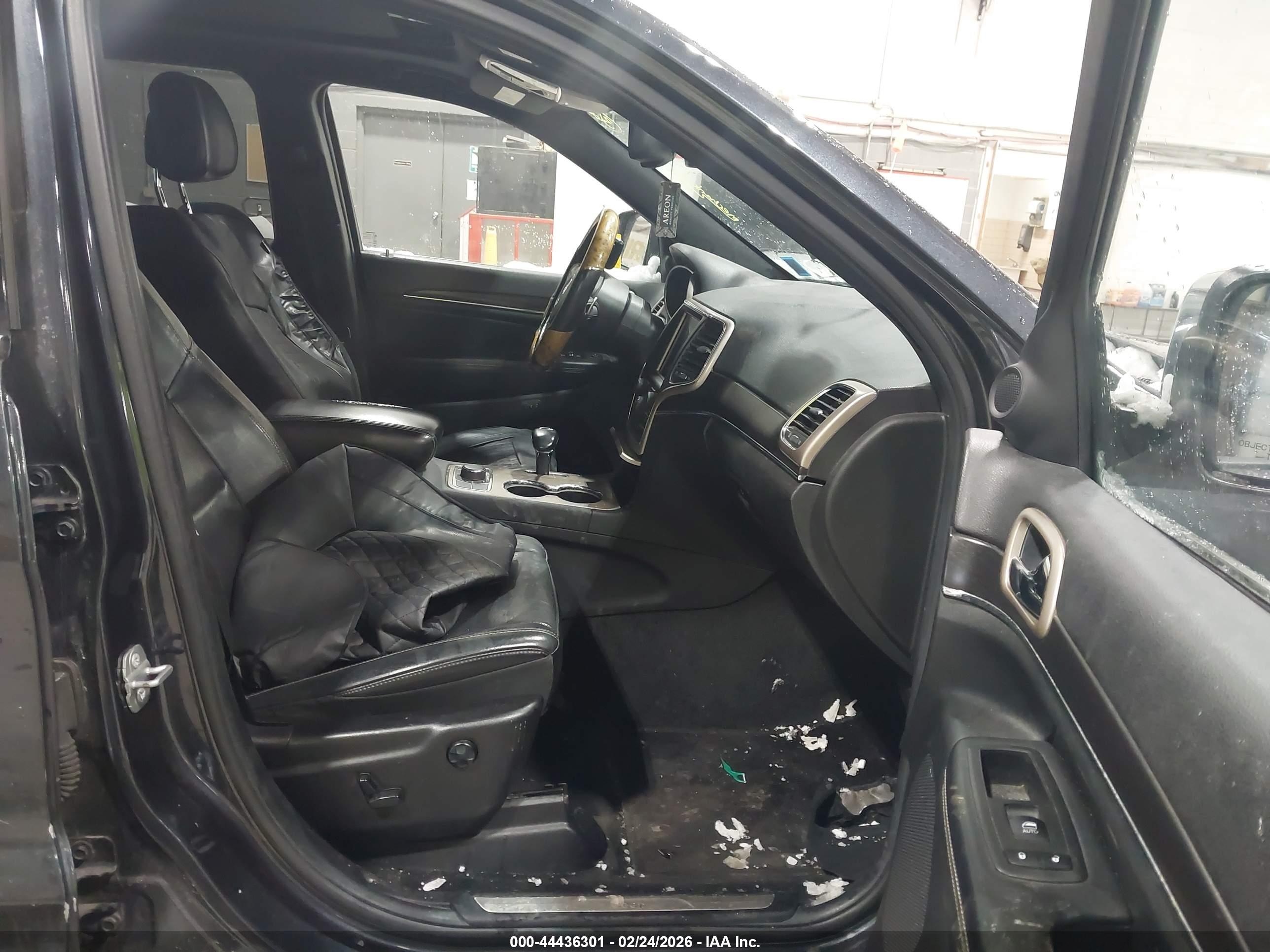 JEEP GRAND image 5