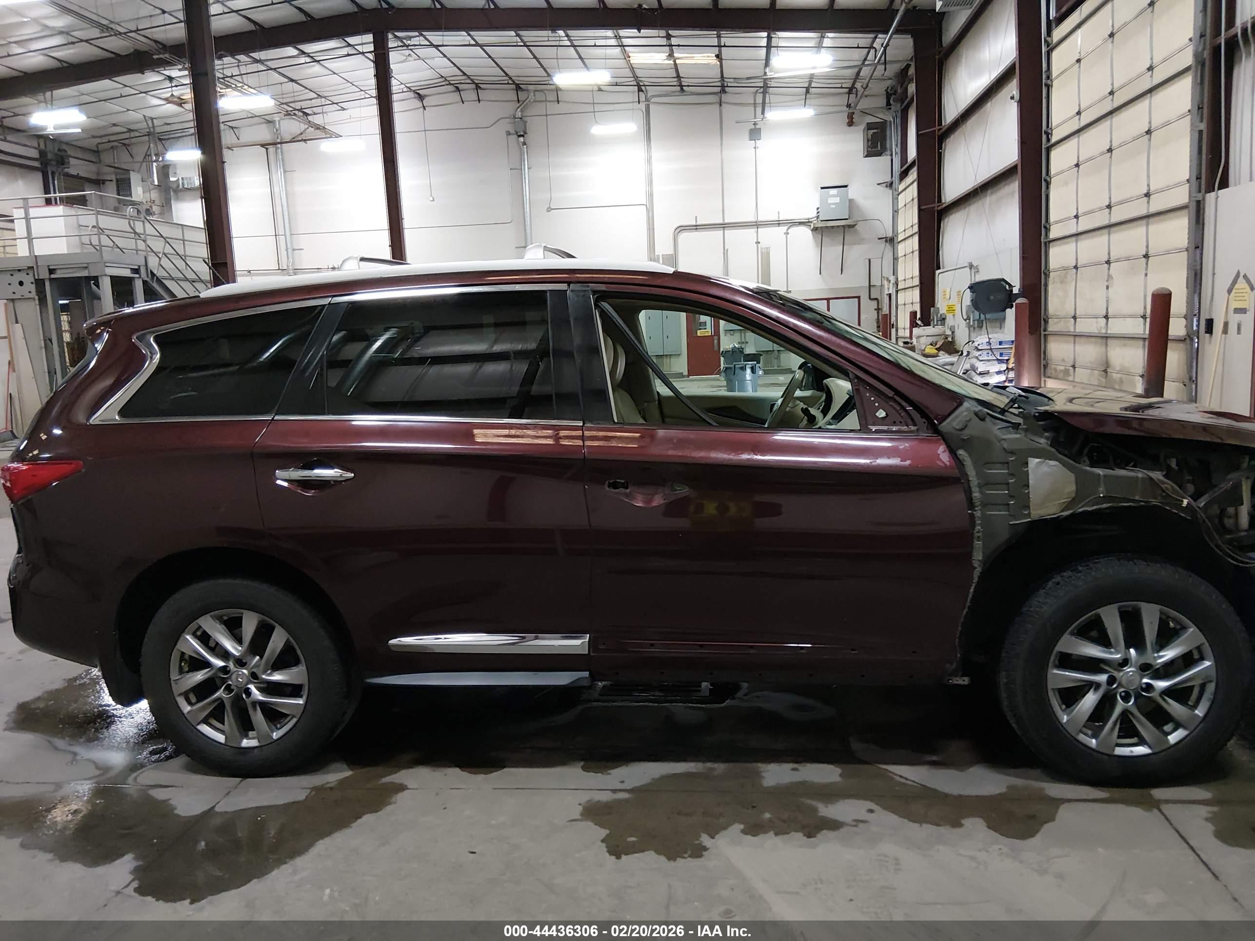 INFINITI JX35 image 5
