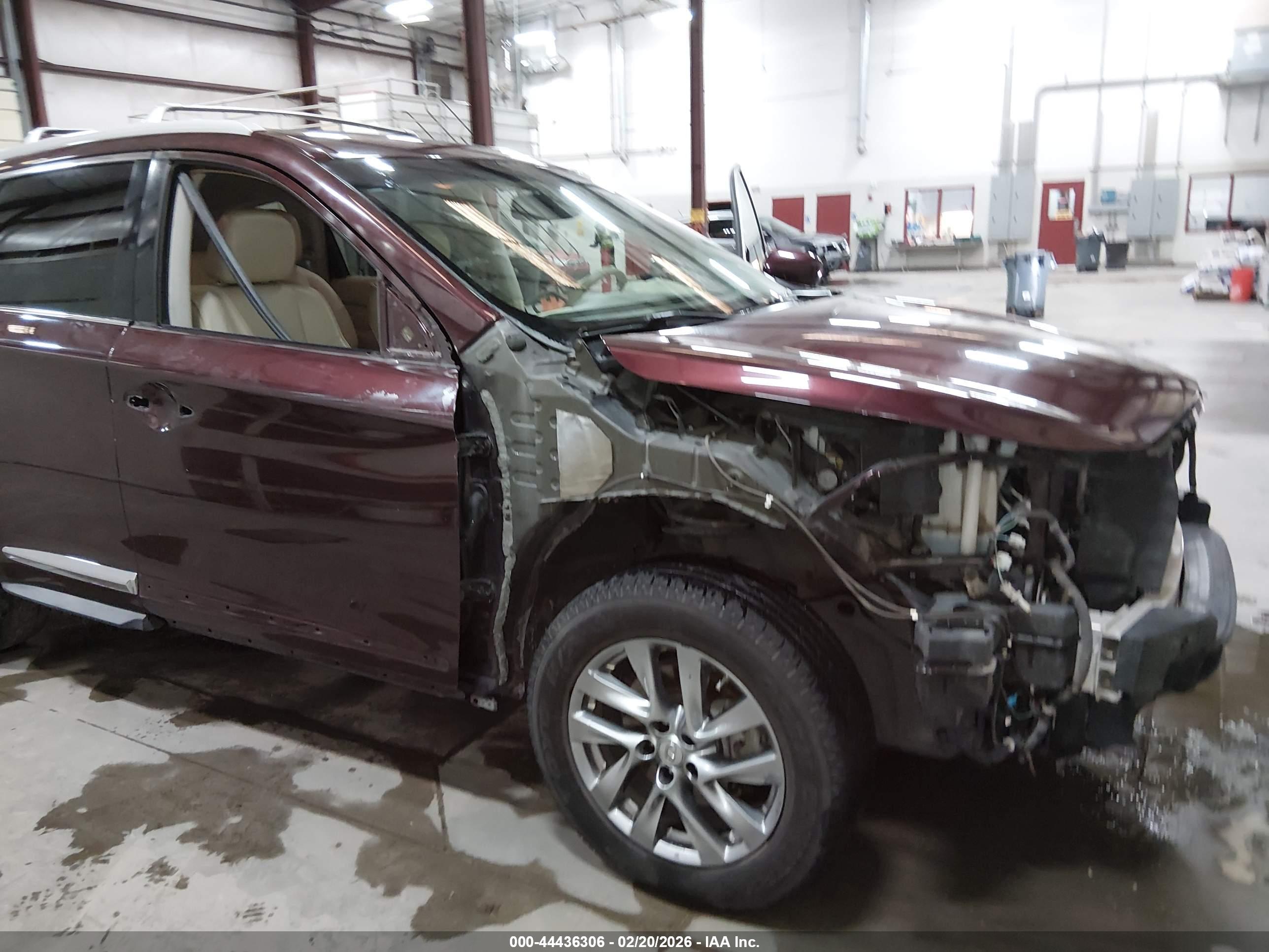 INFINITI JX35 image 6