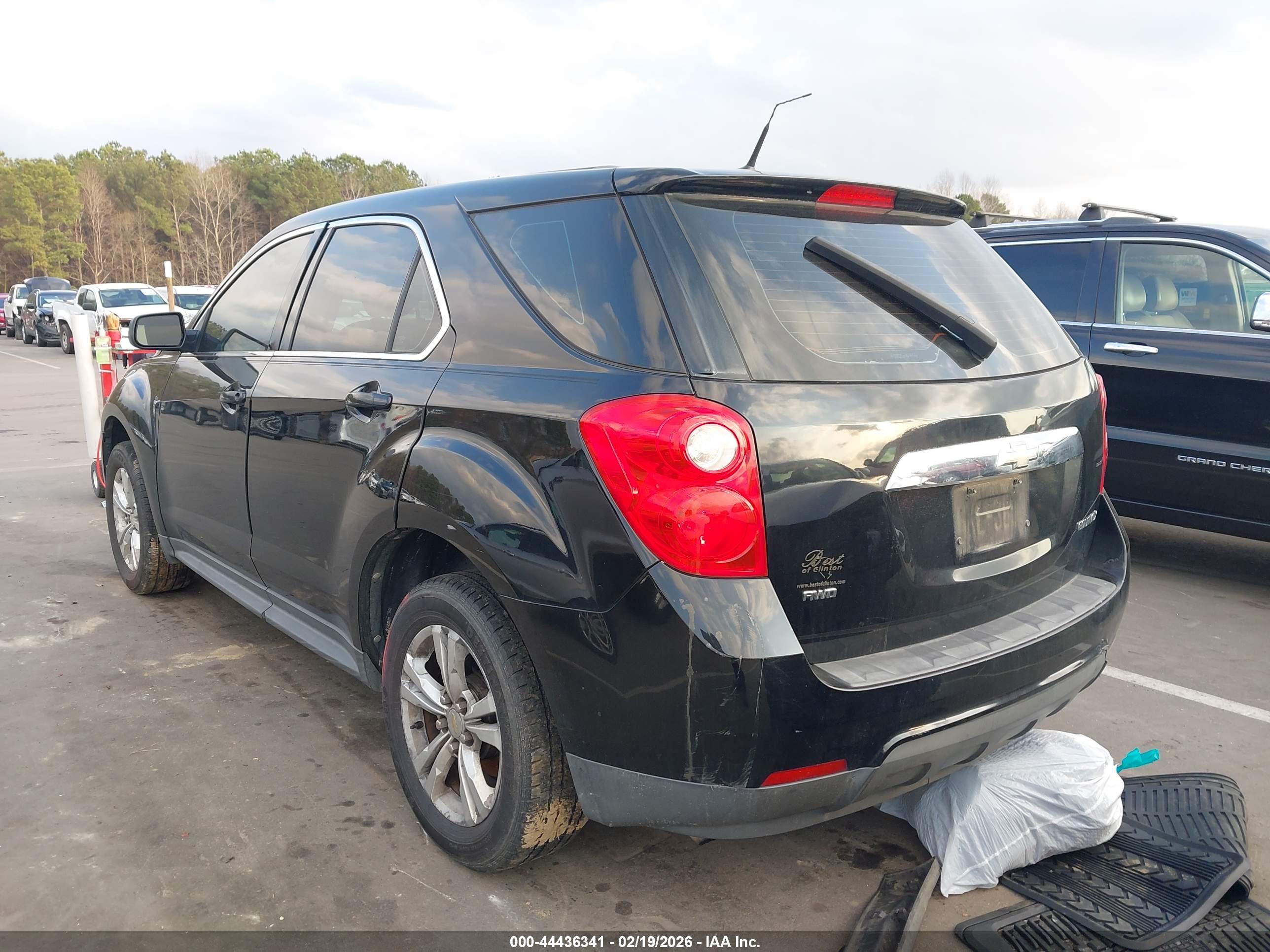 CHEVROLET EQUINOX image 3
