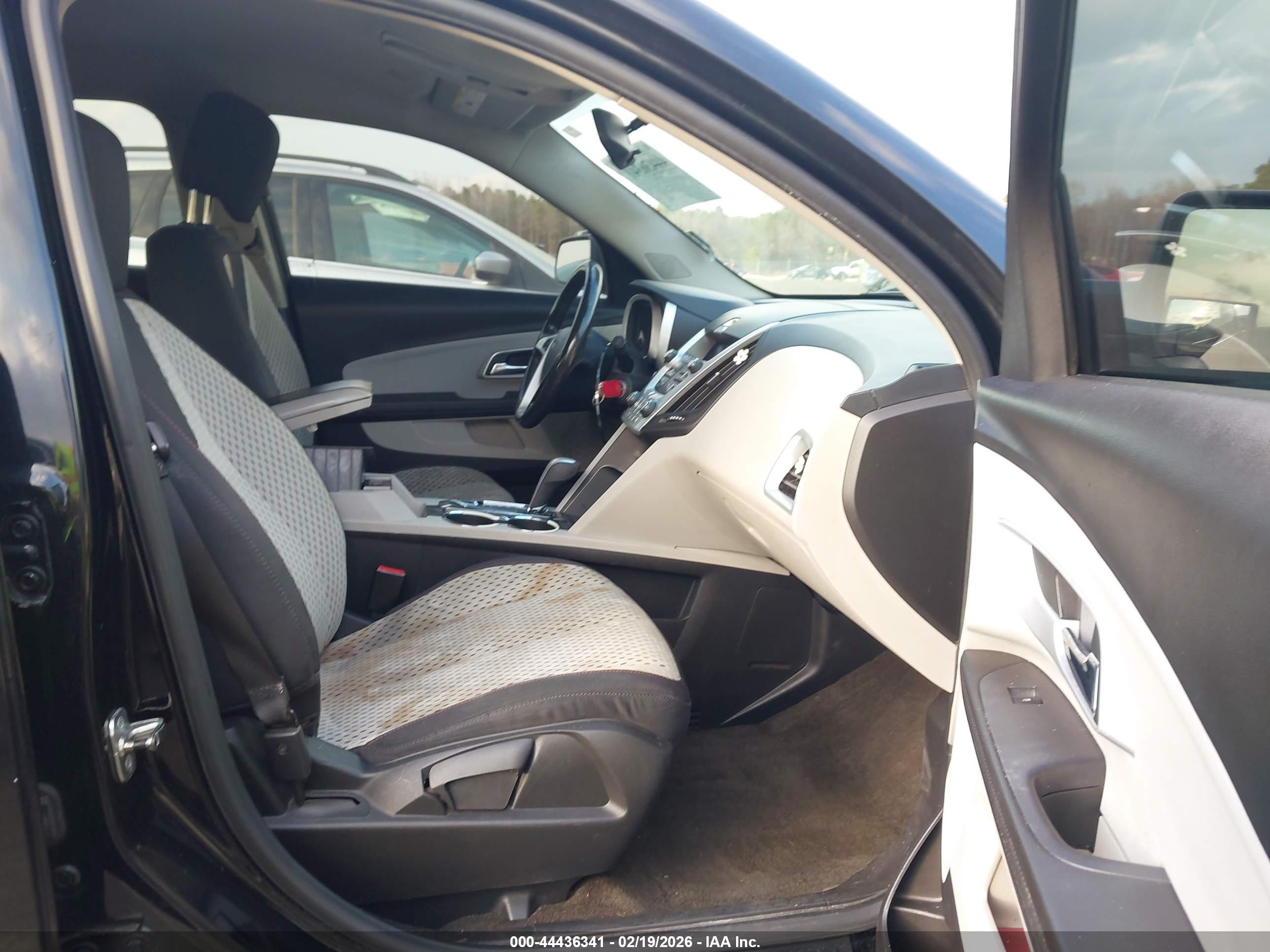 CHEVROLET EQUINOX image 5