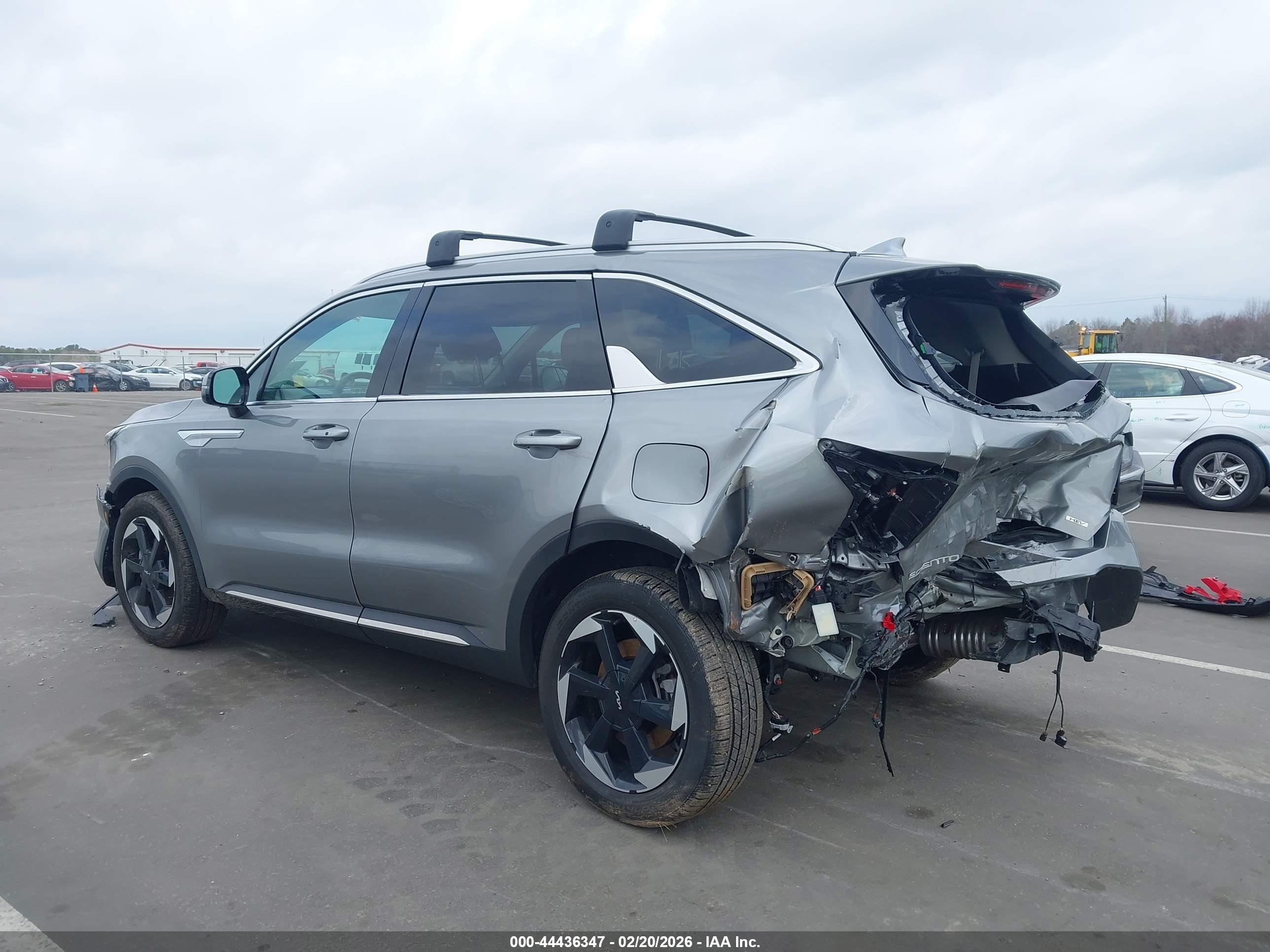KIA SORENTO image 3