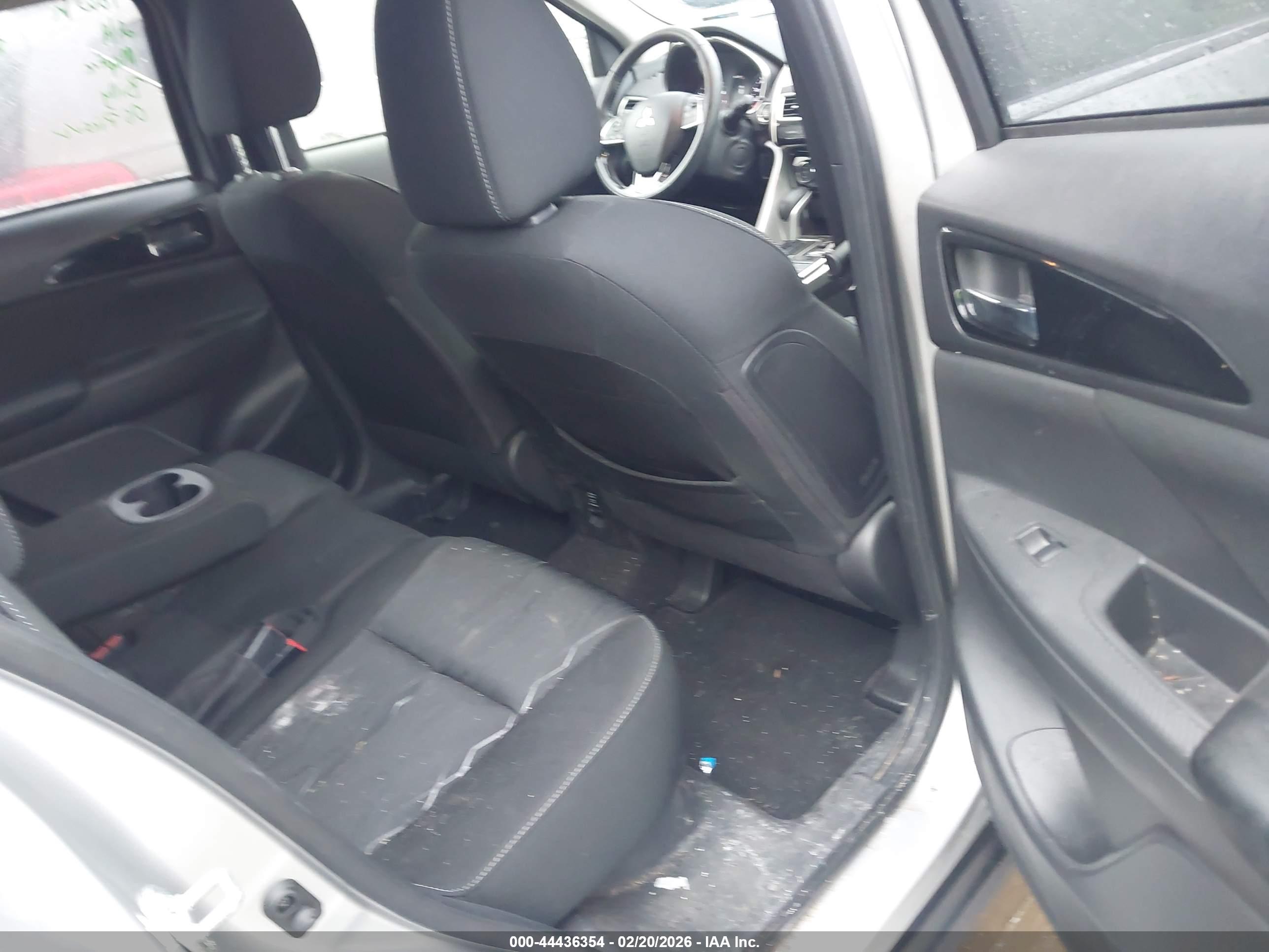 MITSUBISHI ECLIPSE image 8