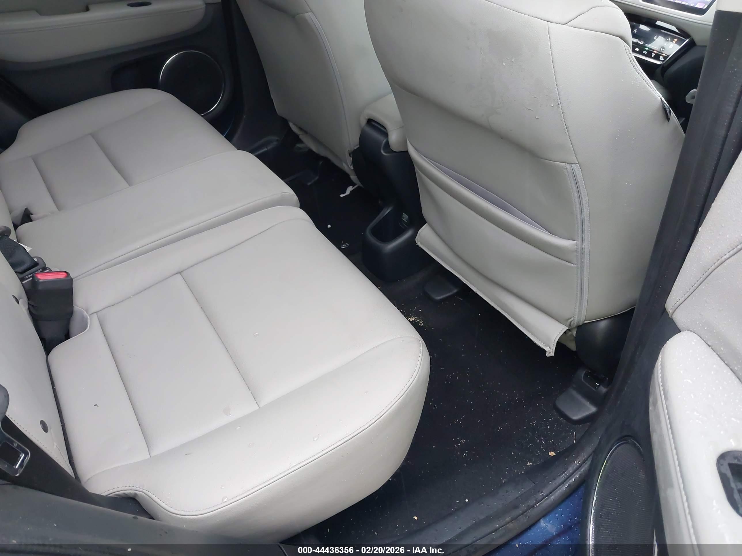 HONDA HR-V image 8