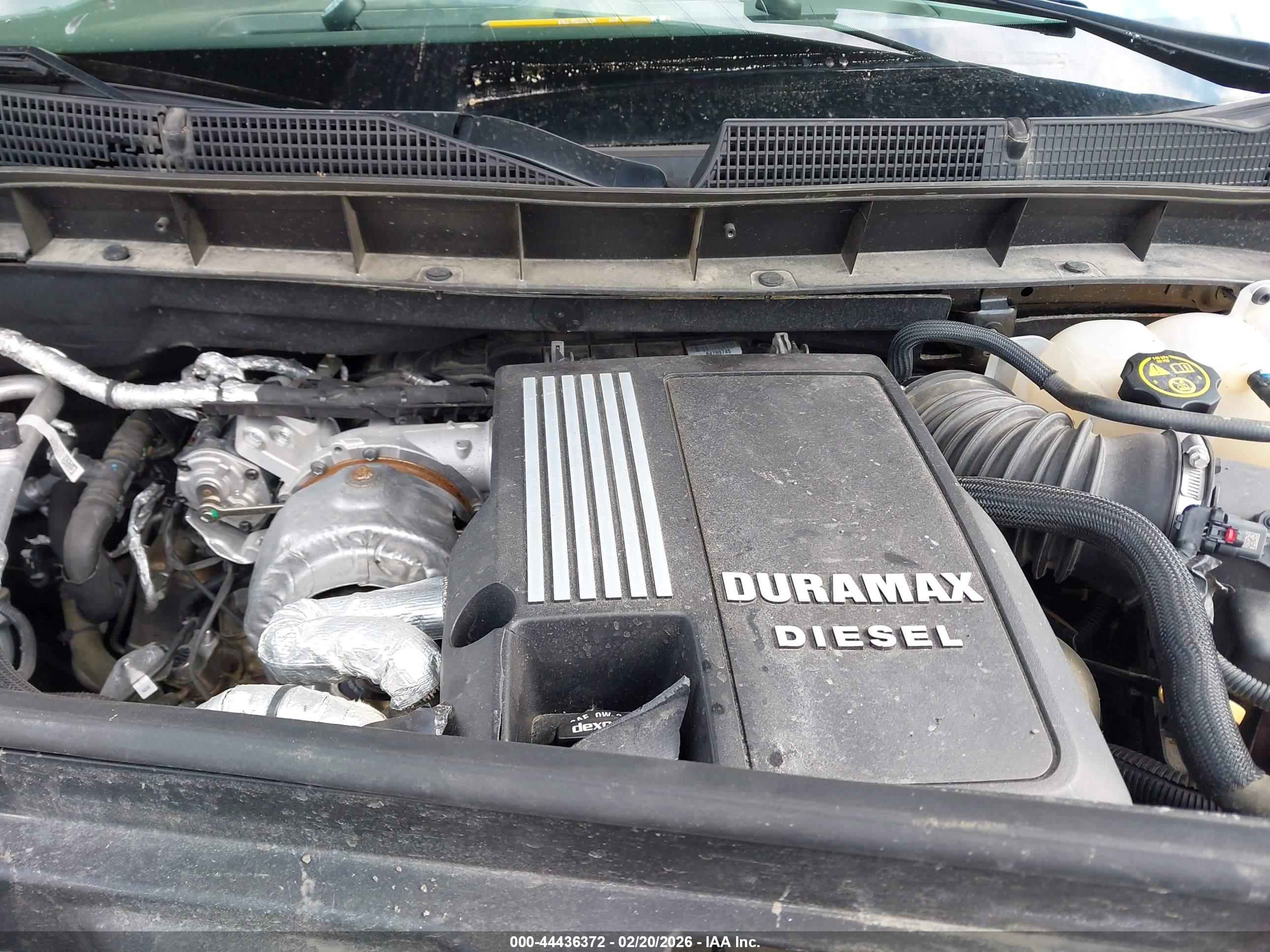GMC SIERRA image 10