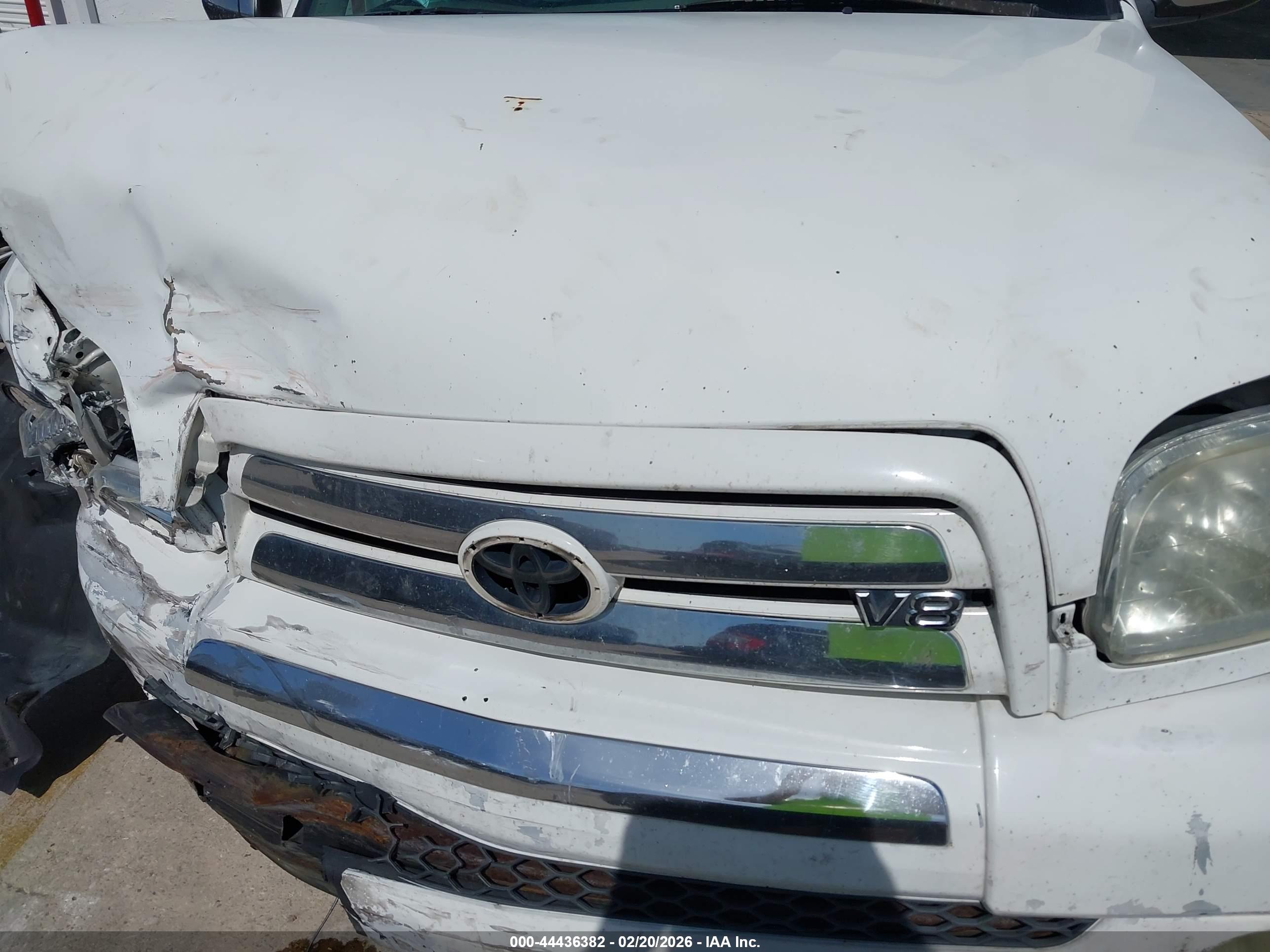 TOYOTA TUNDRA image 10