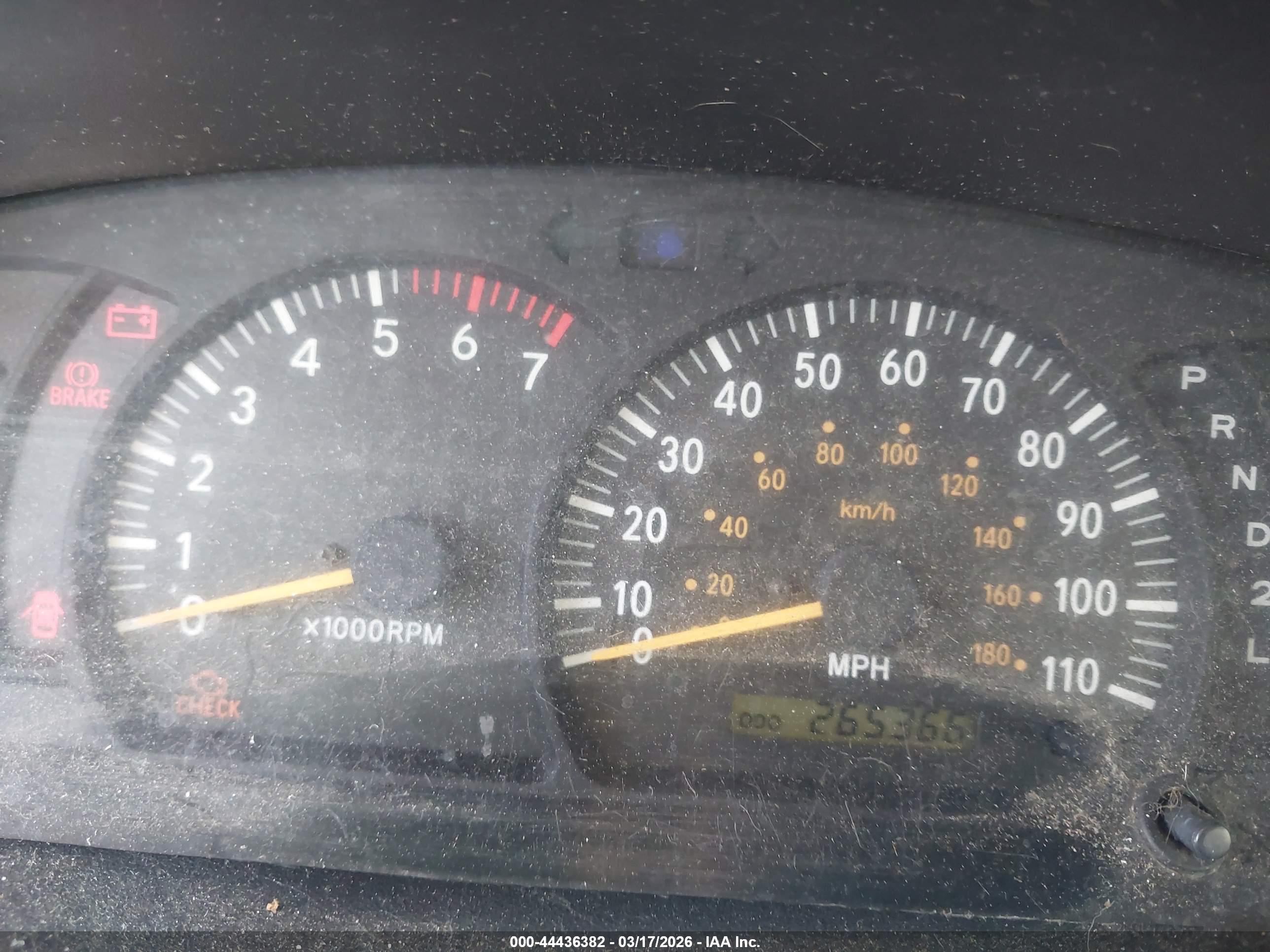 TOYOTA TUNDRA image 7