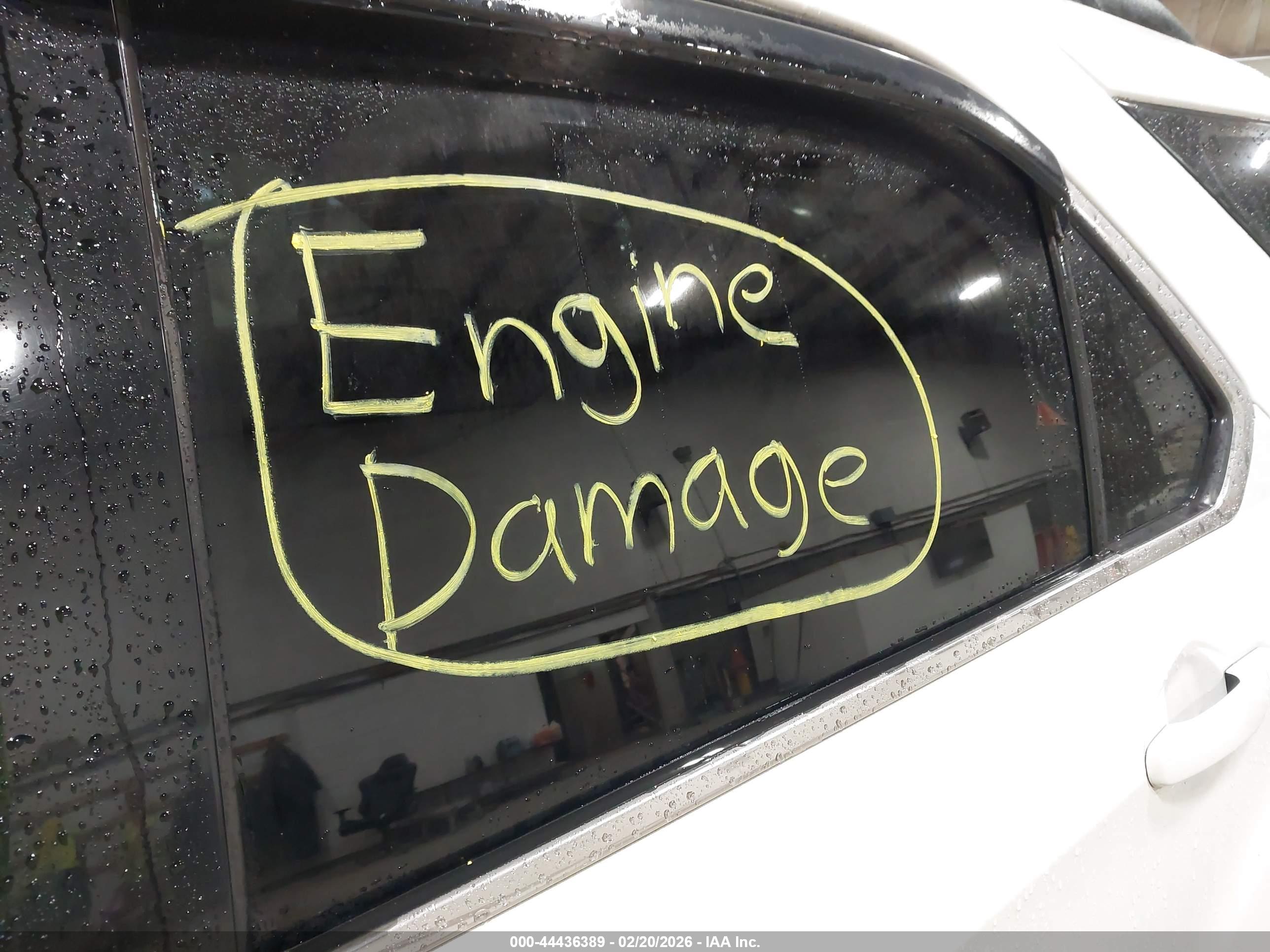 CHEVROLET EQUINOX image 6