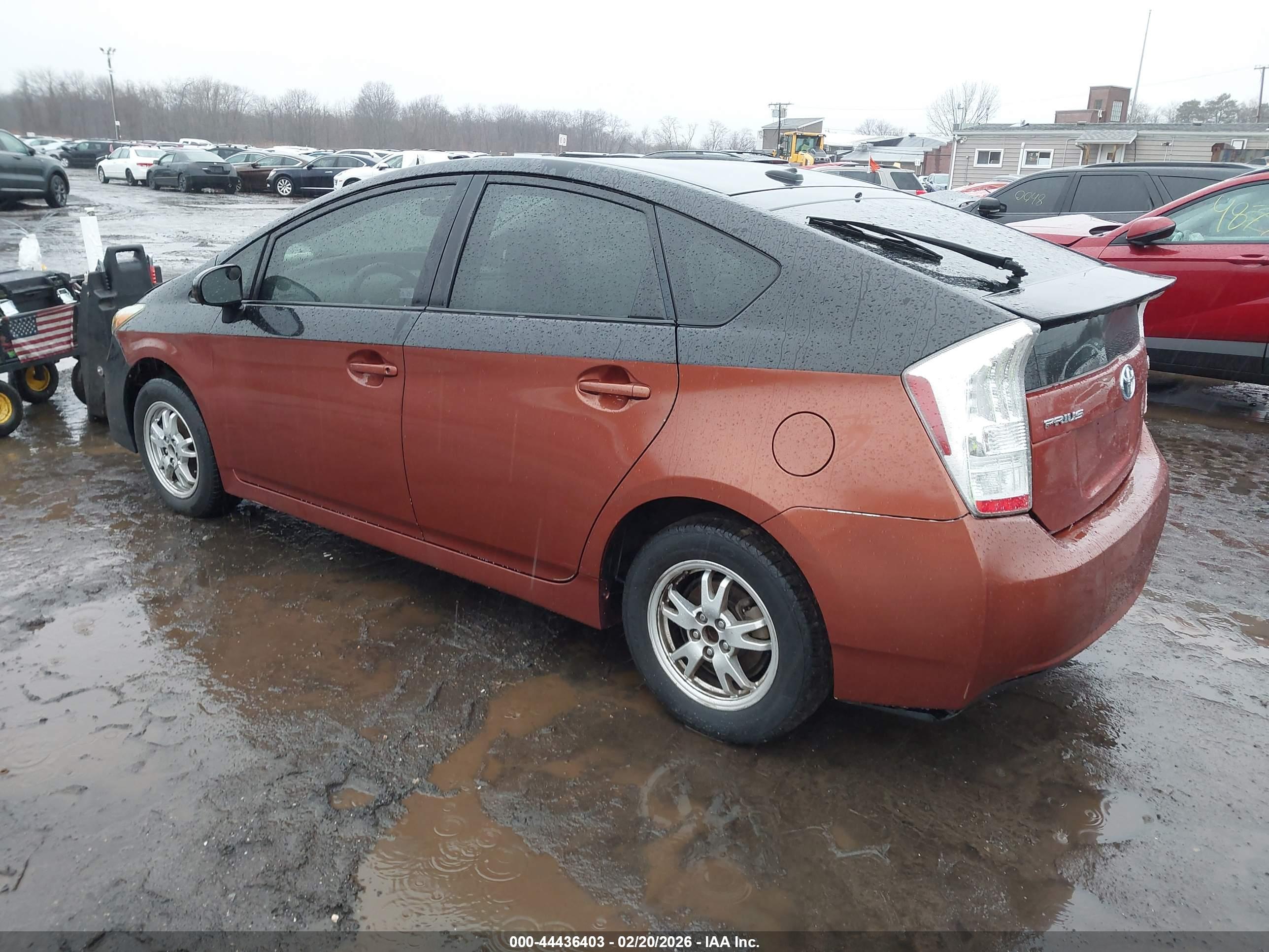 TOYOTA PRIUS image 3
