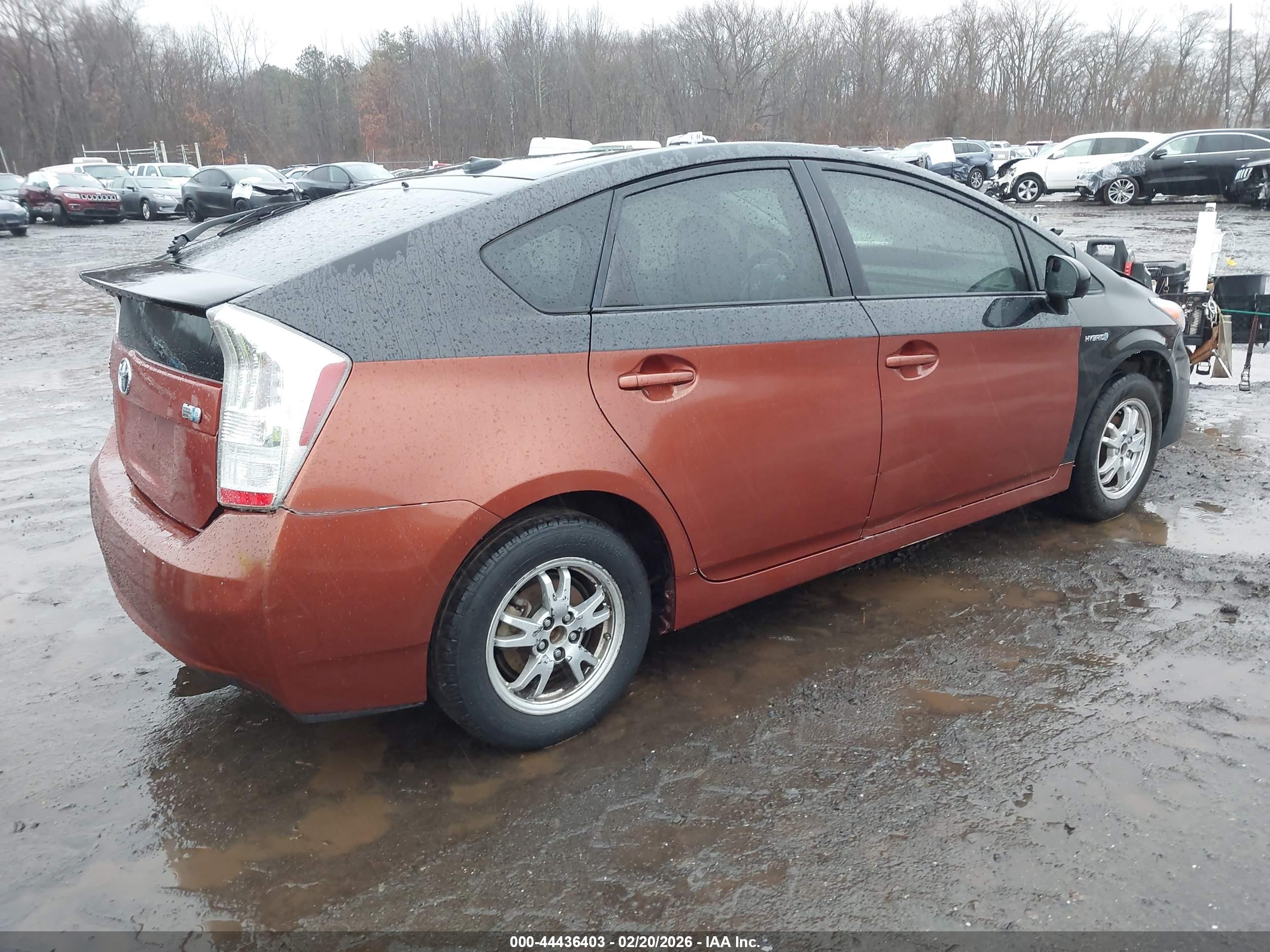 TOYOTA PRIUS image 4