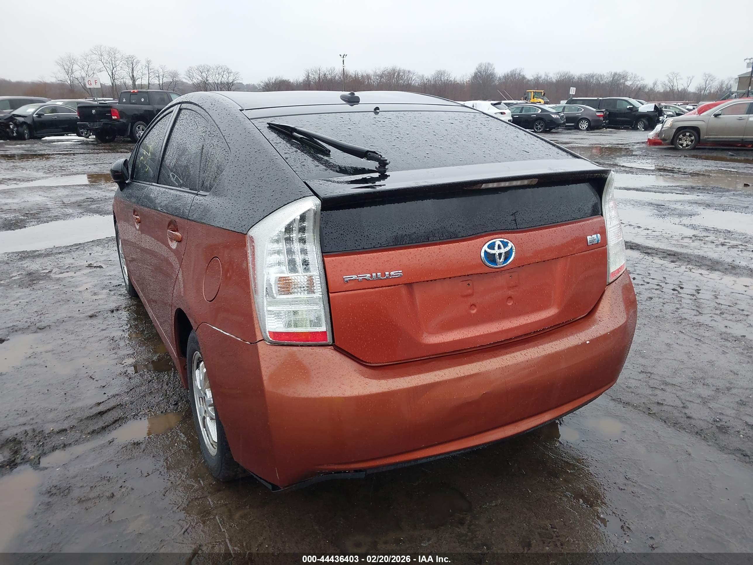 TOYOTA PRIUS image 6