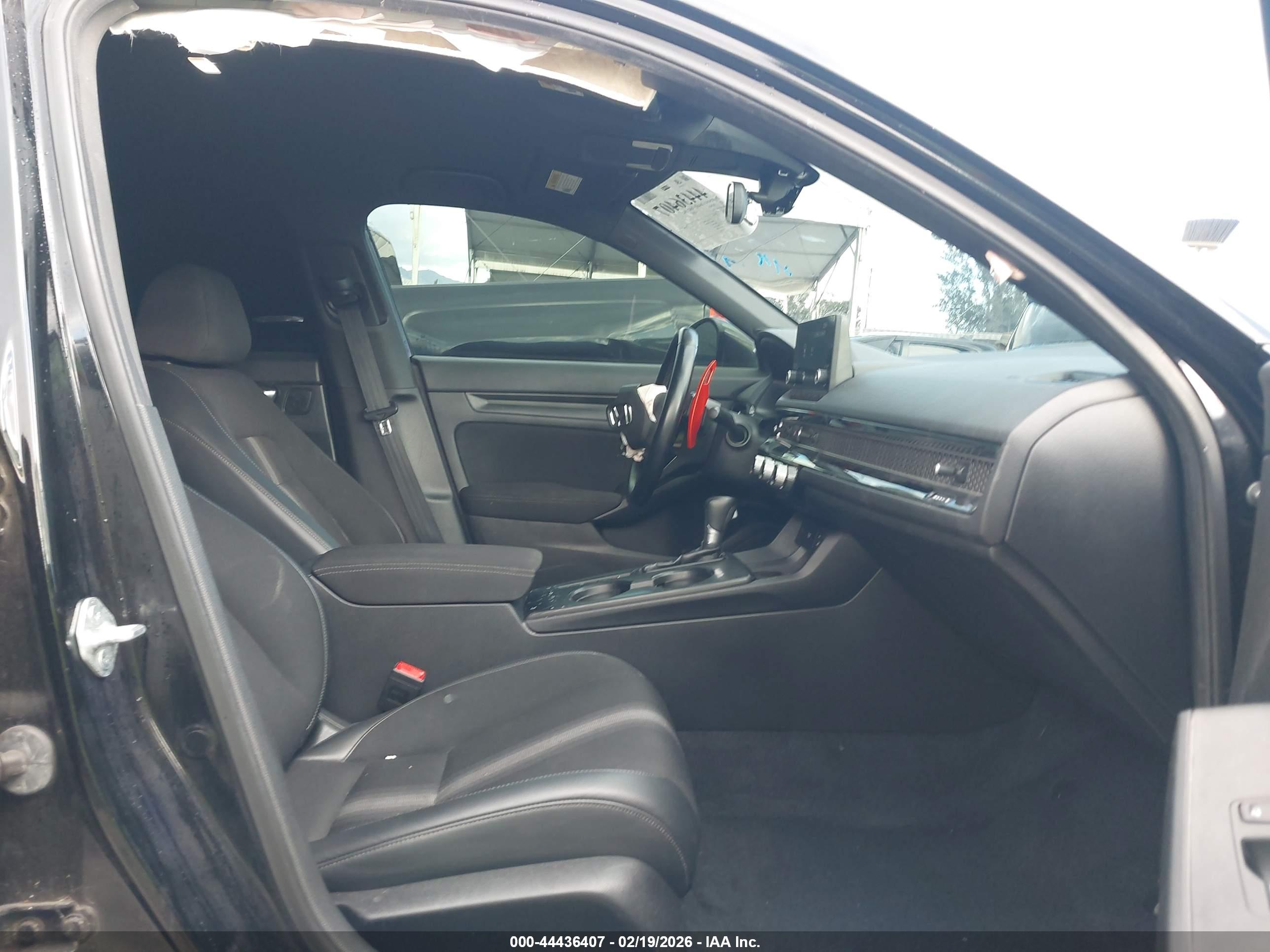 HONDA CIVIC image 5