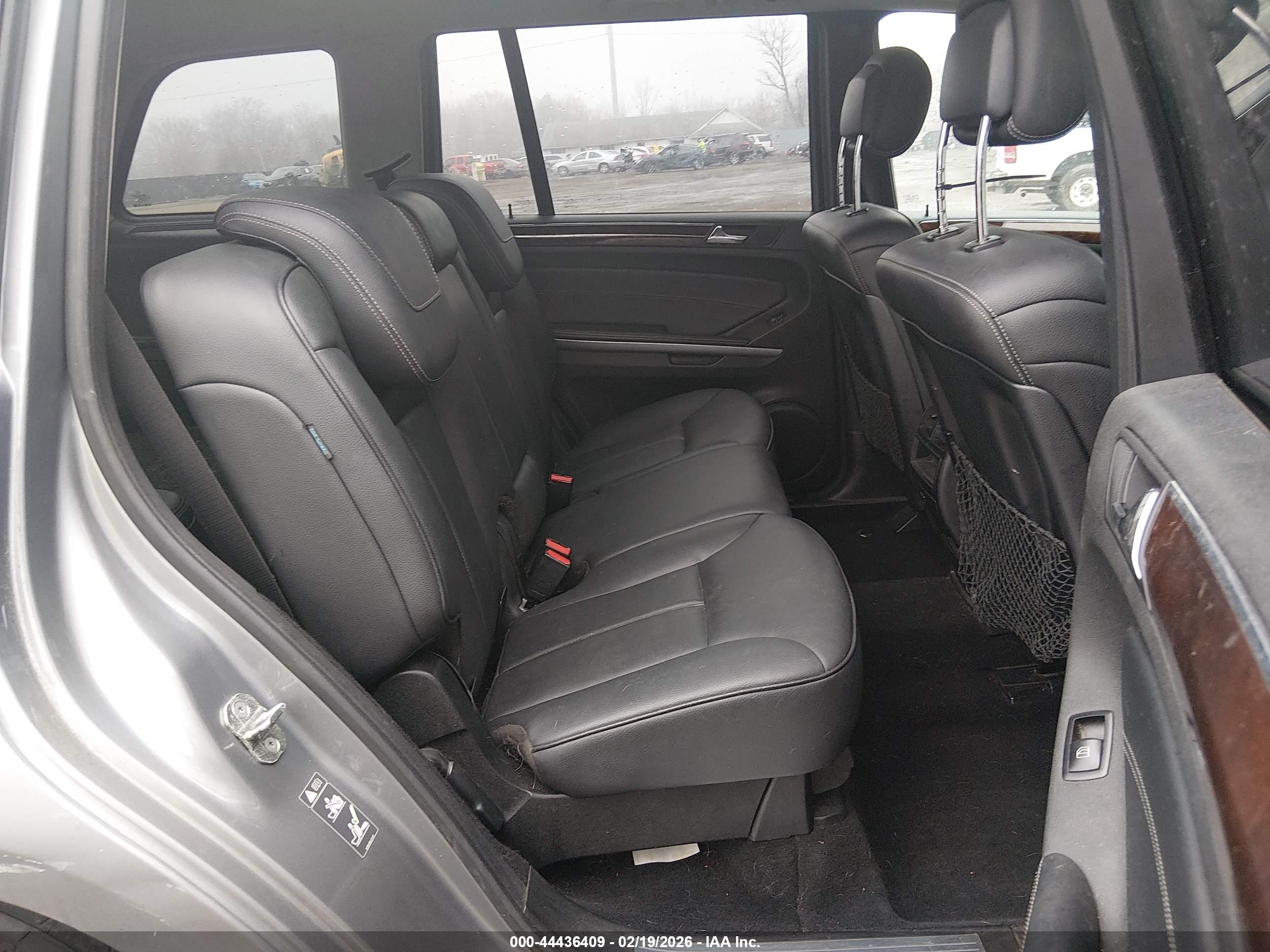 MERCEDES-BENZ GL image 8