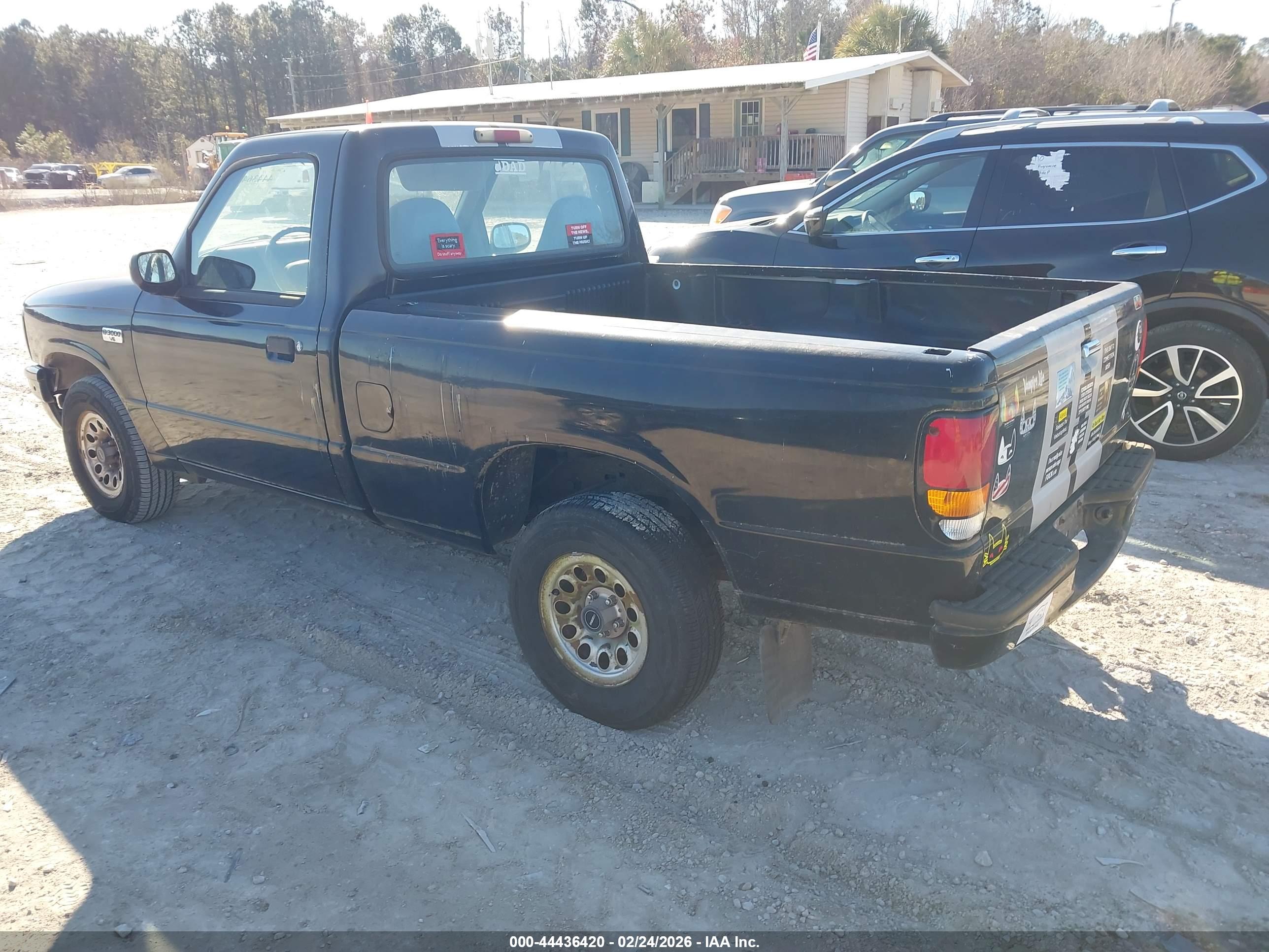 MAZDA B3000 image 3