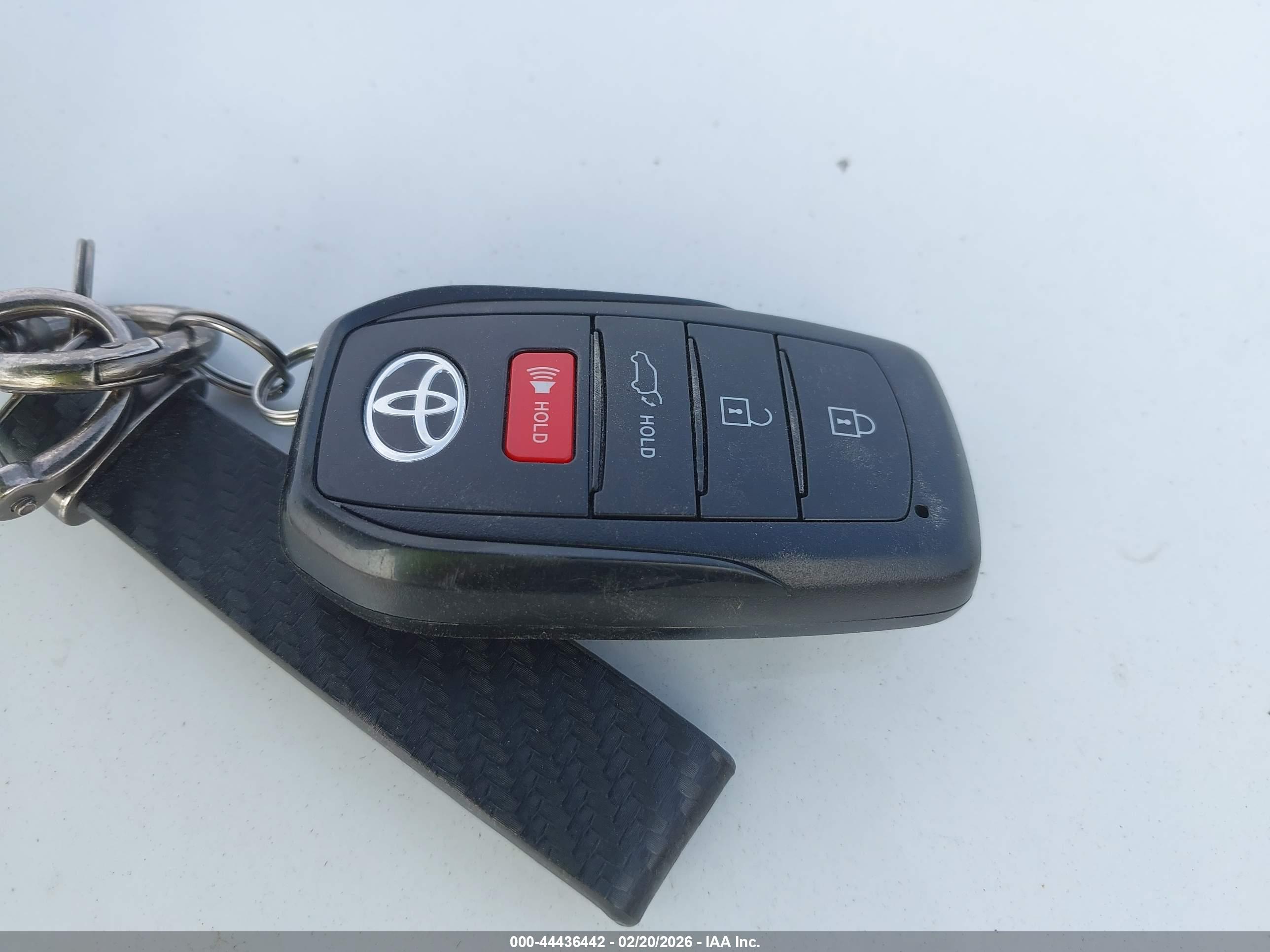 TOYOTA HIGHLANDER image 11