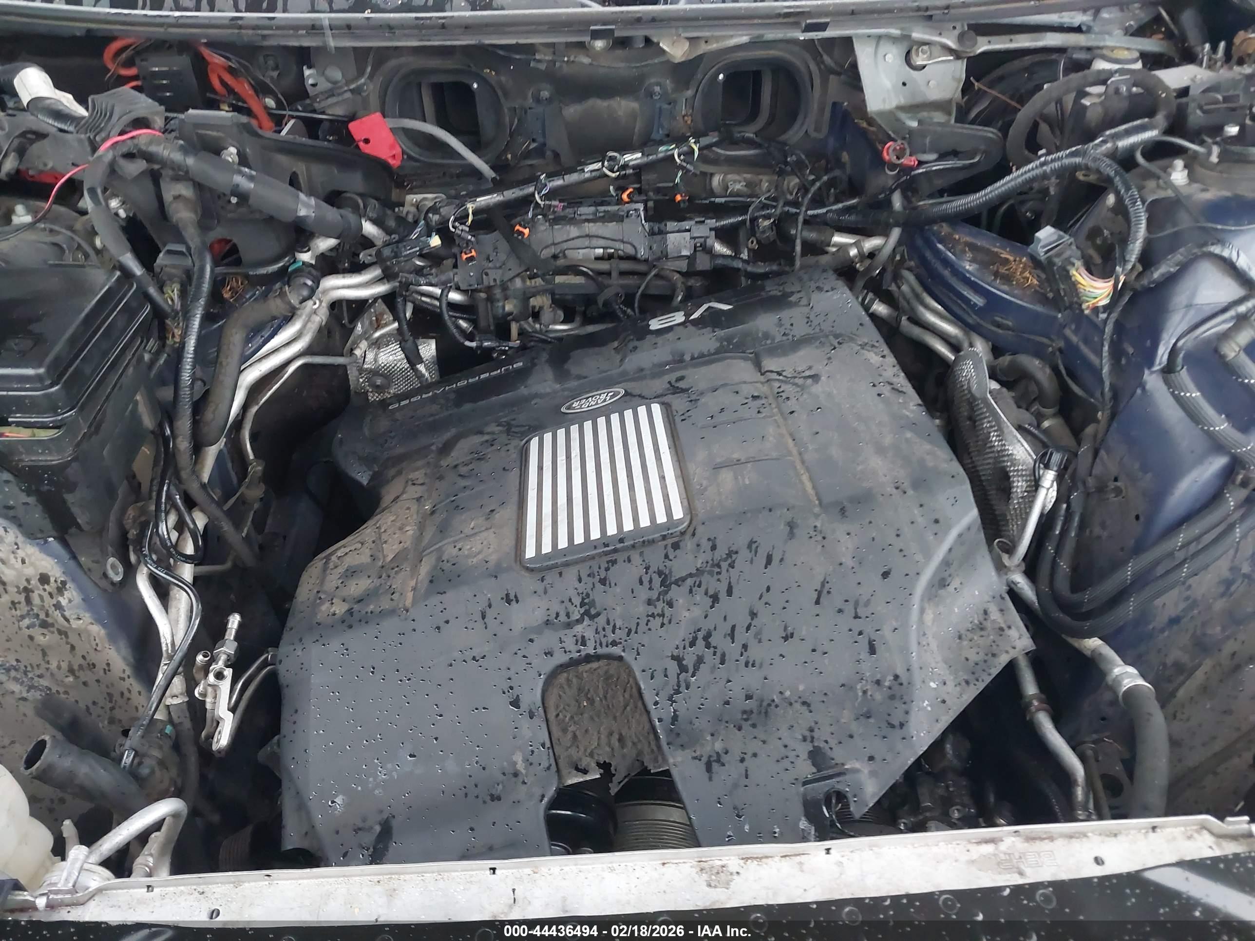 LAND ROVER image 10