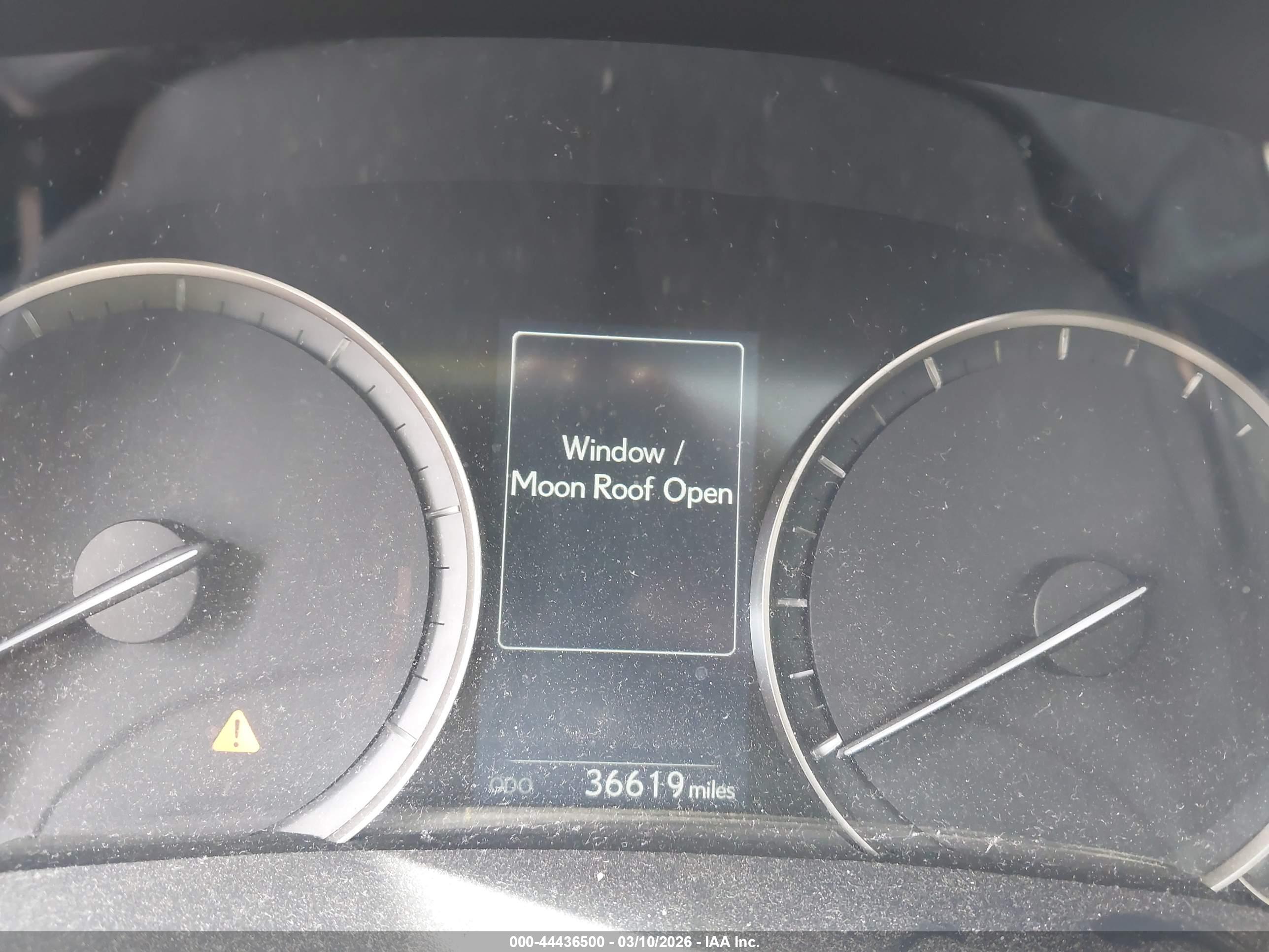 LEXUS RX image 7
