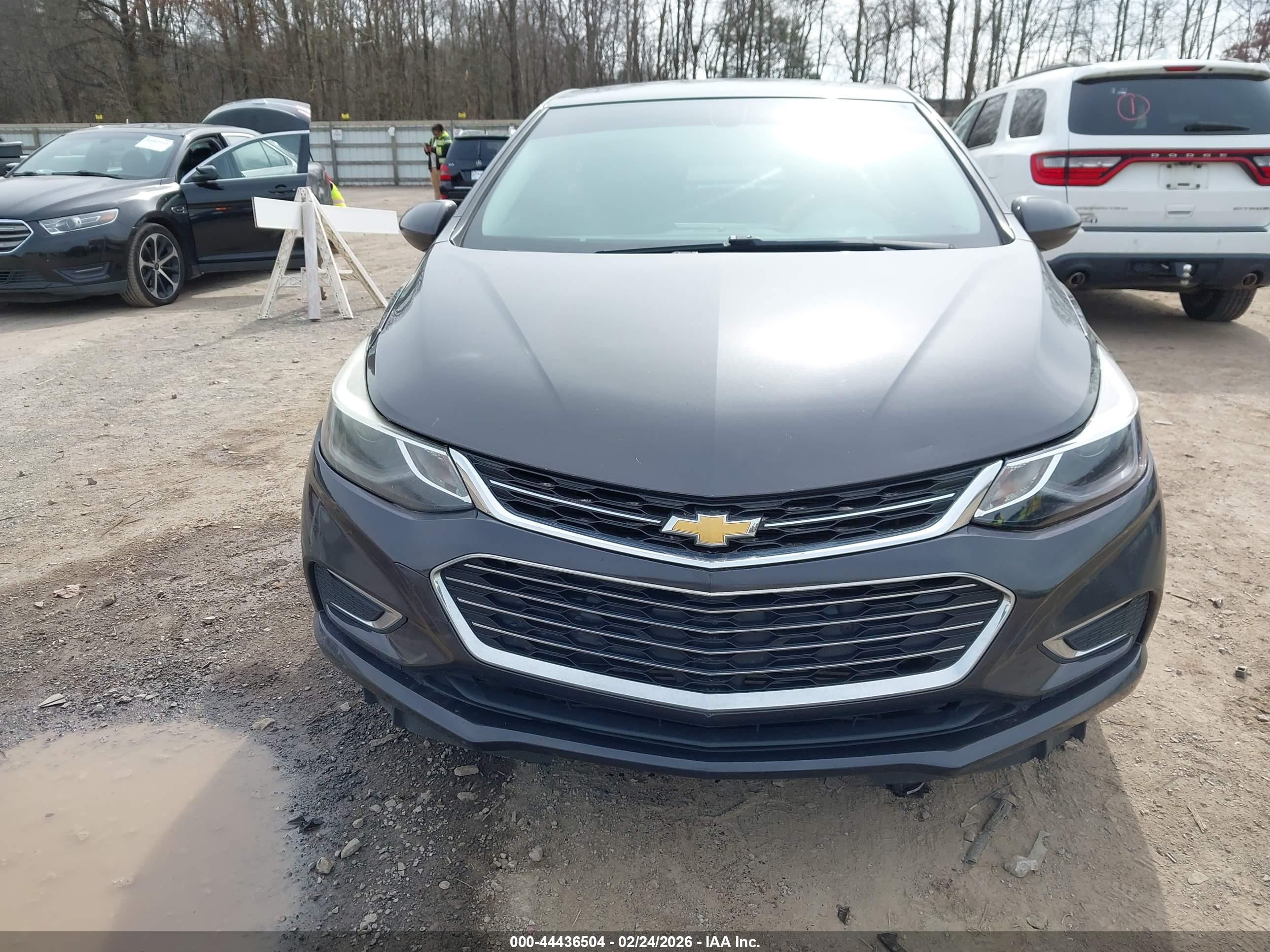 CHEVROLET CRUZE image 6