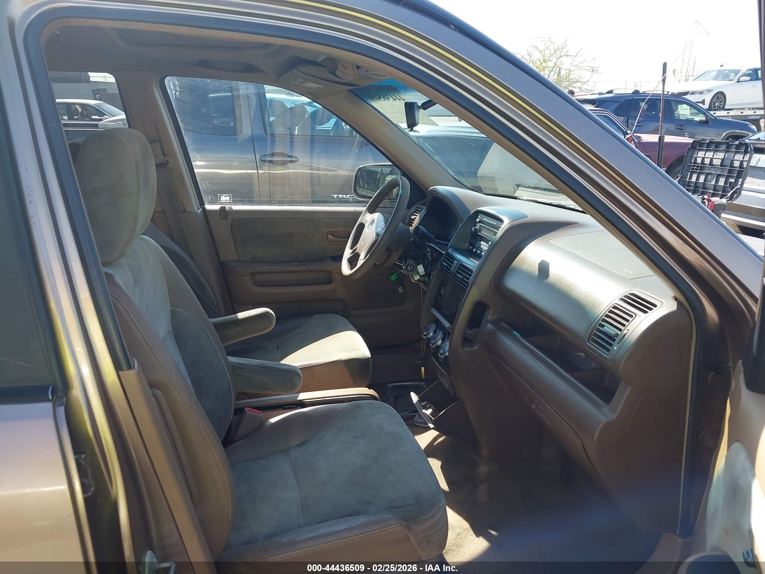 HONDA CR-V image 5