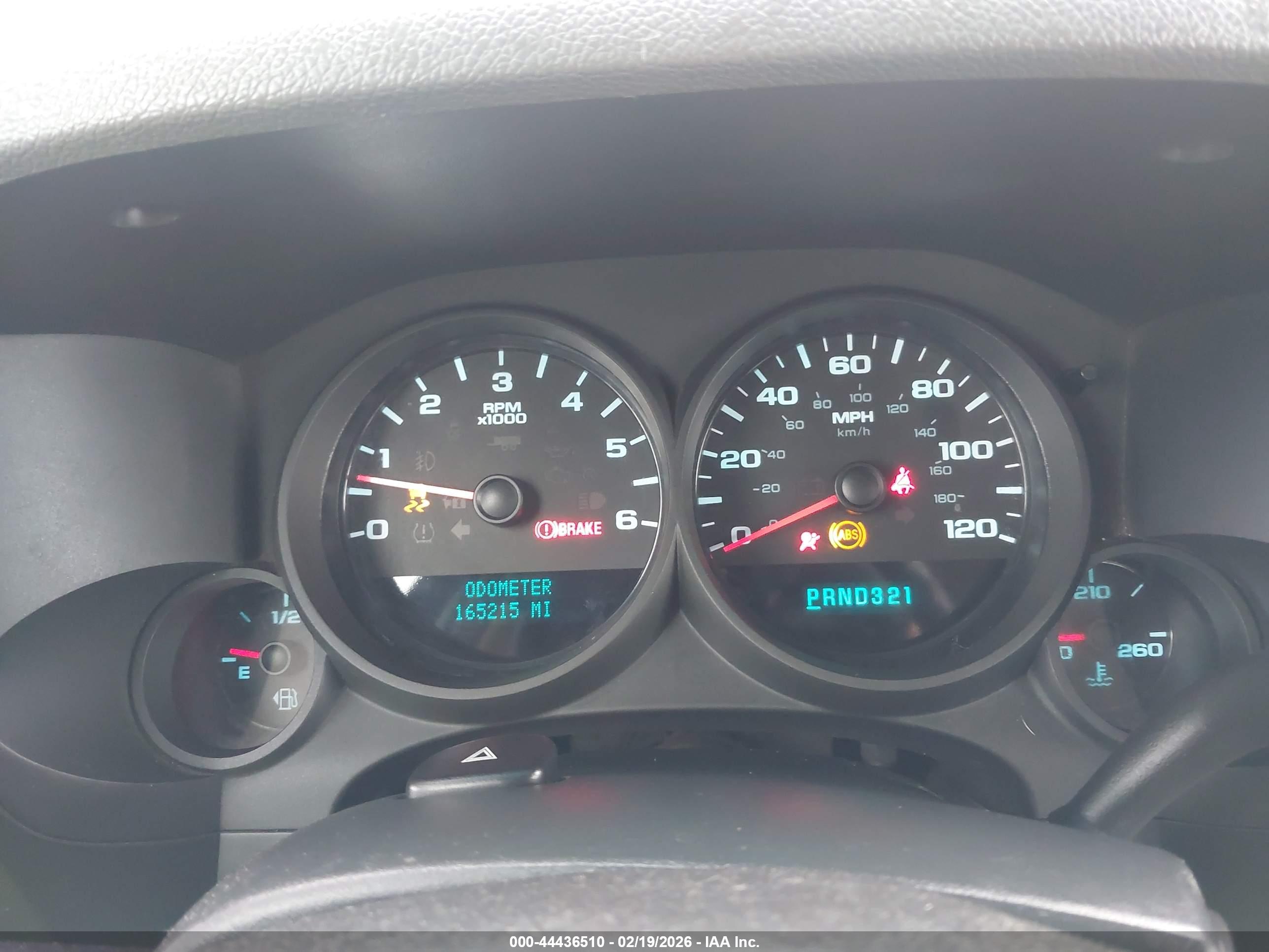 CHEVROLET SILVERADO image 7