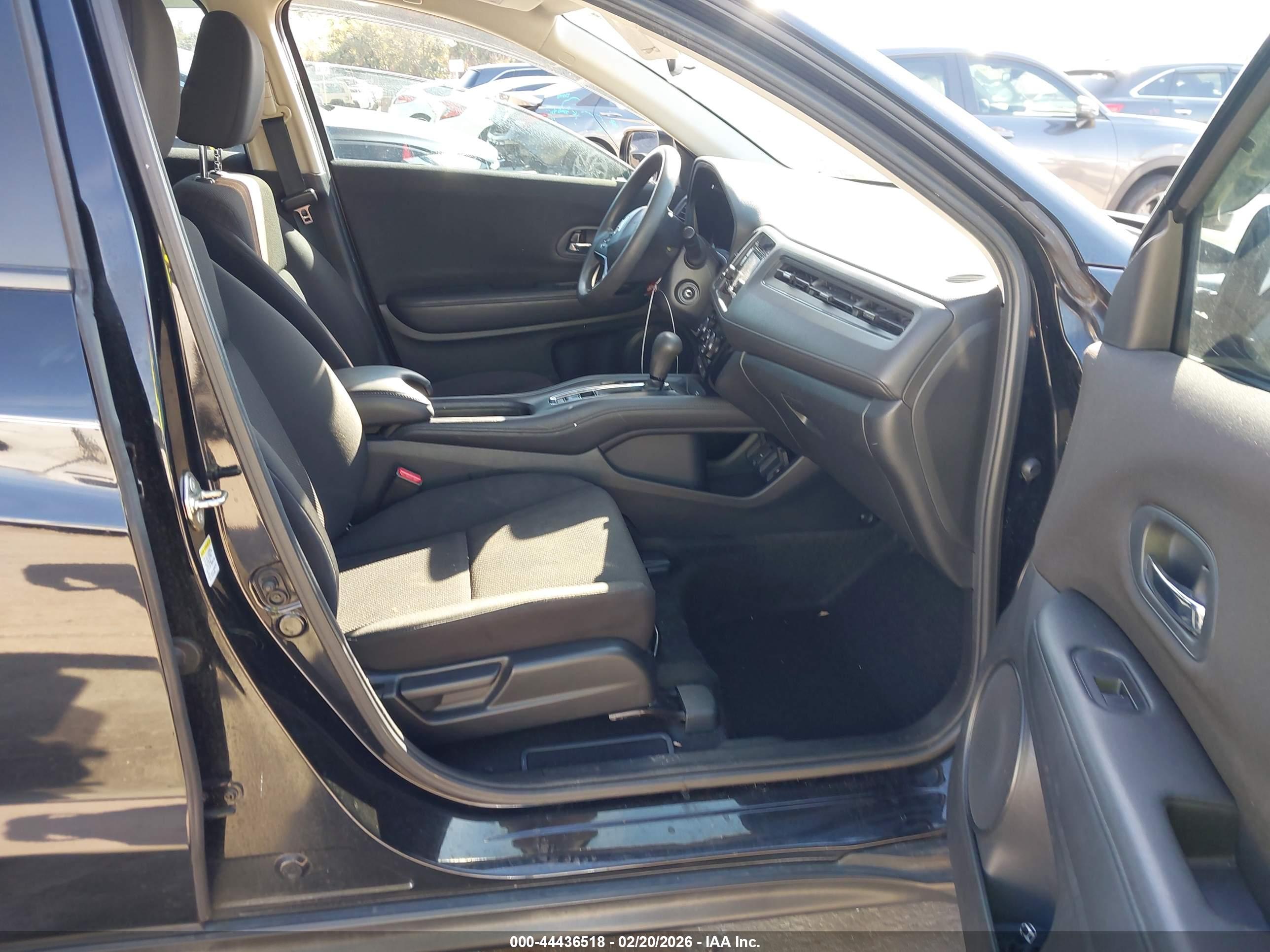 HONDA HR-V image 5