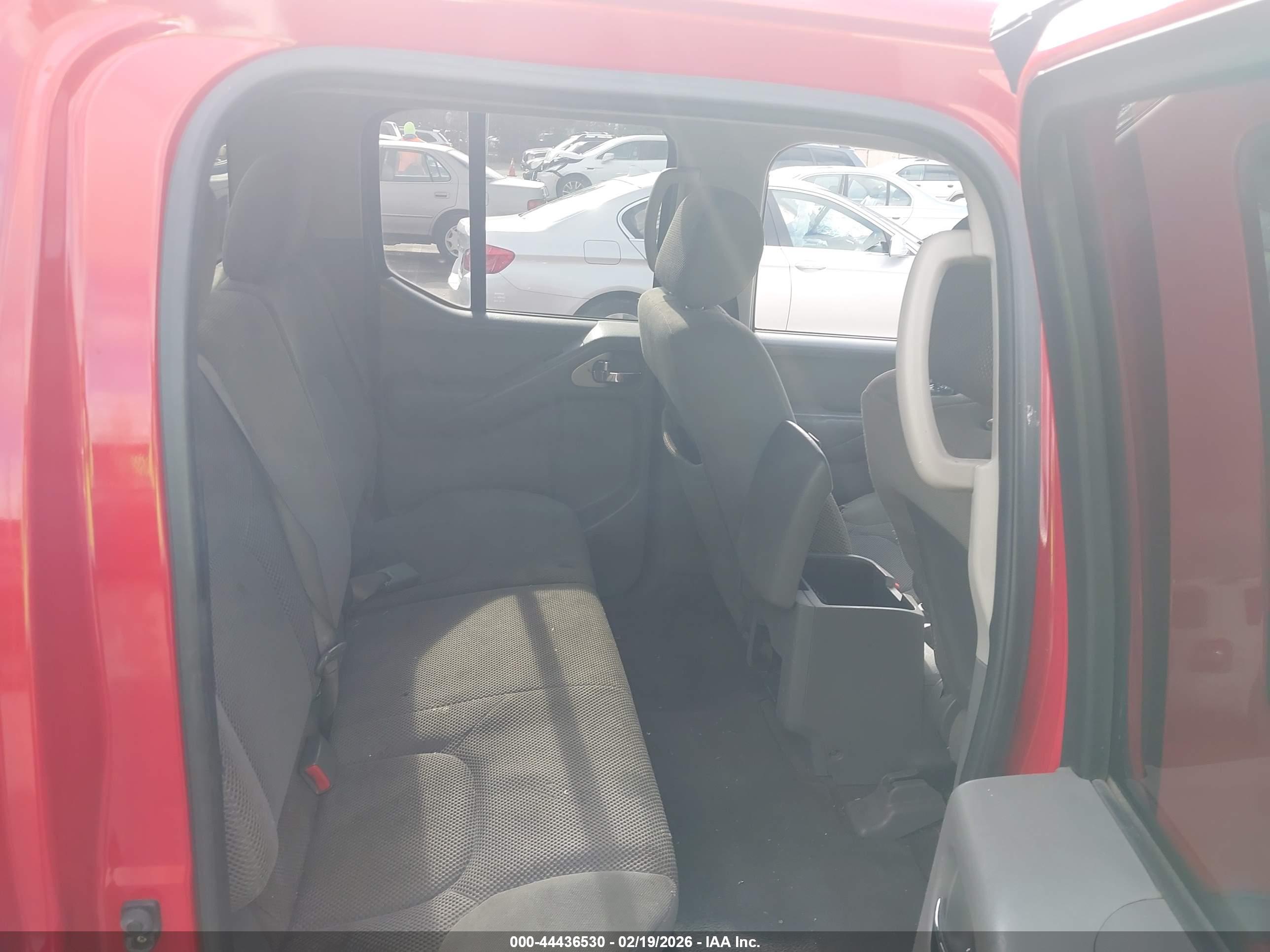 NISSAN FRONTIER image 8