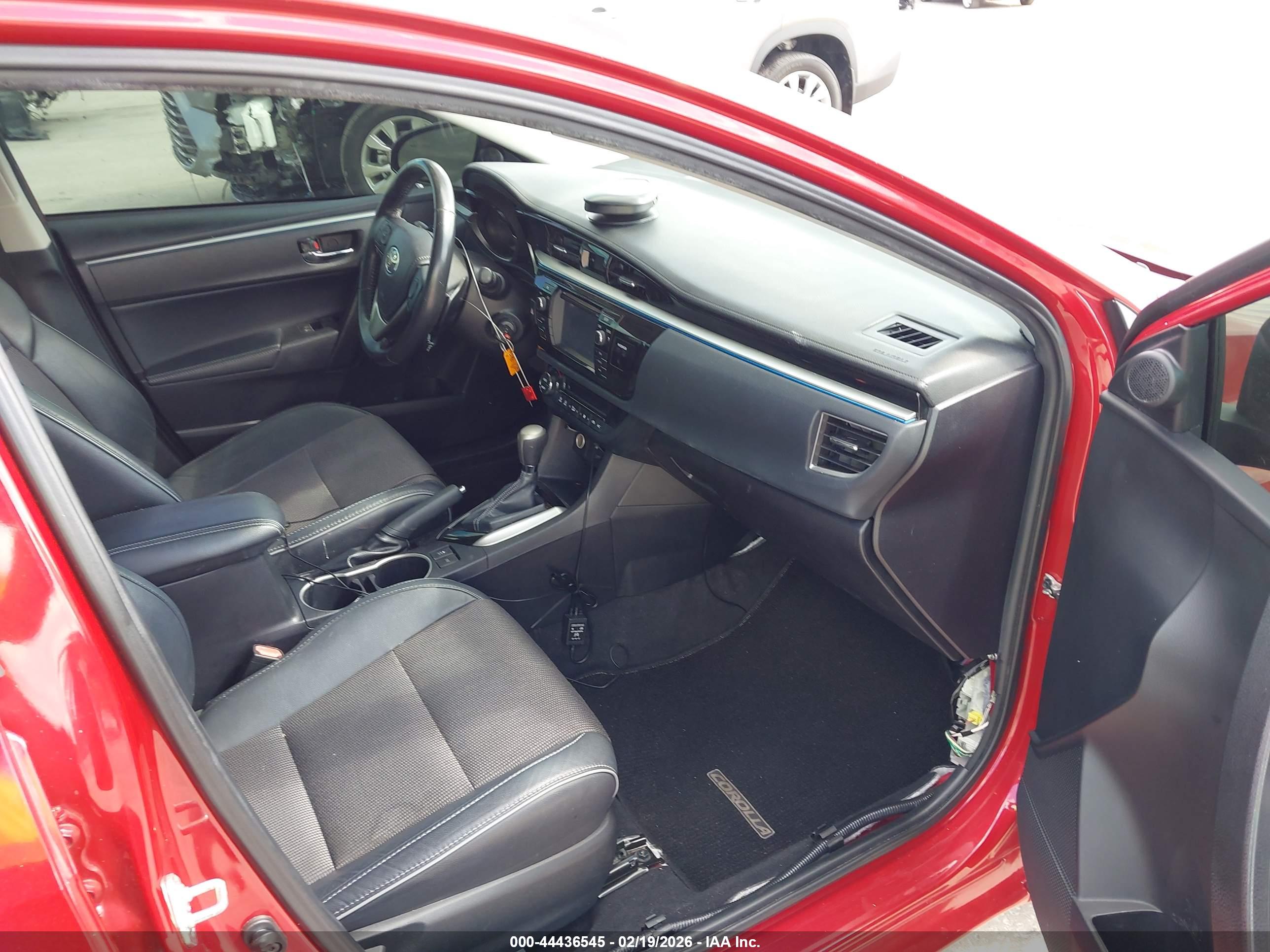 TOYOTA COROLLA image 5