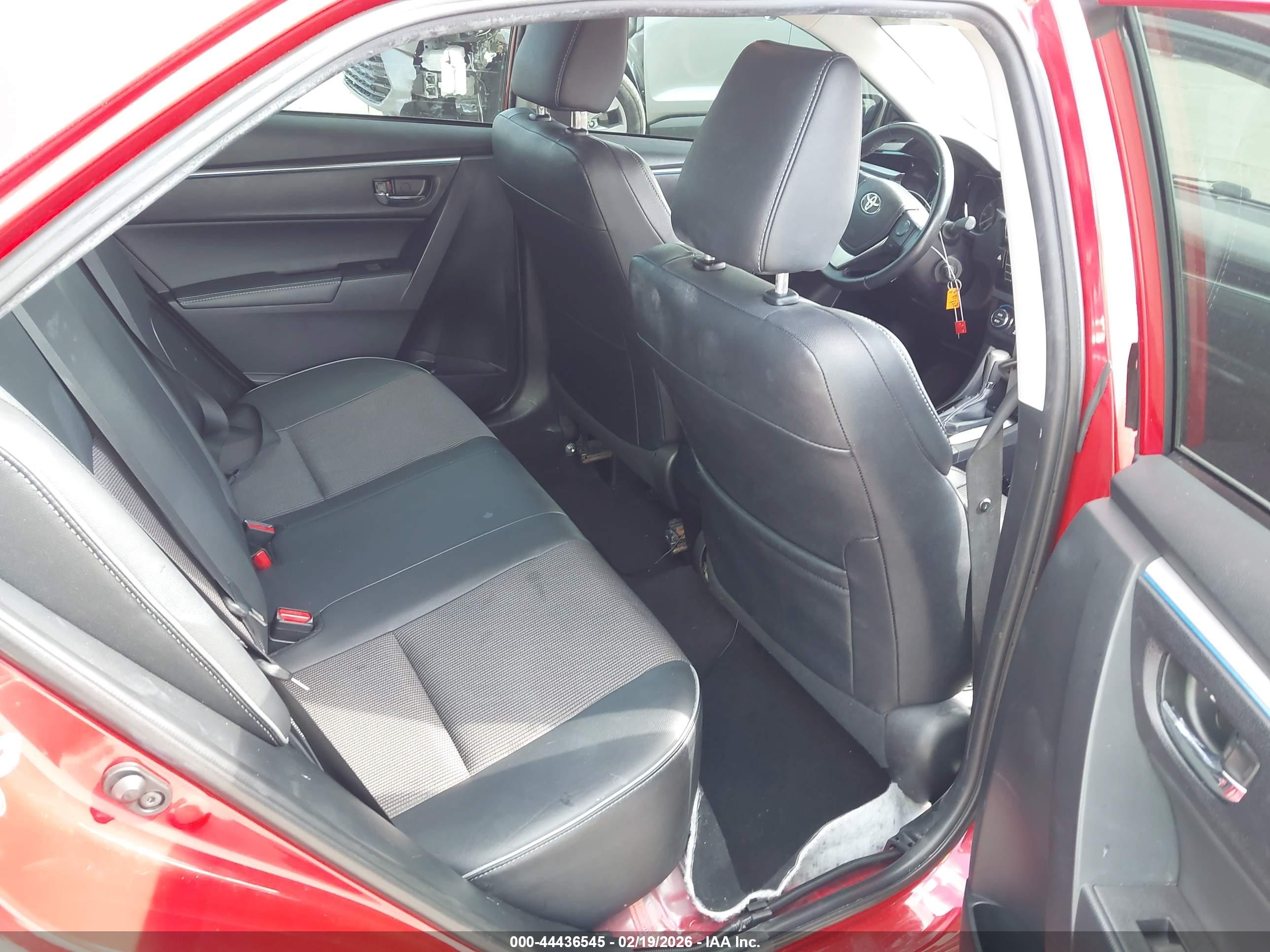 TOYOTA COROLLA image 8