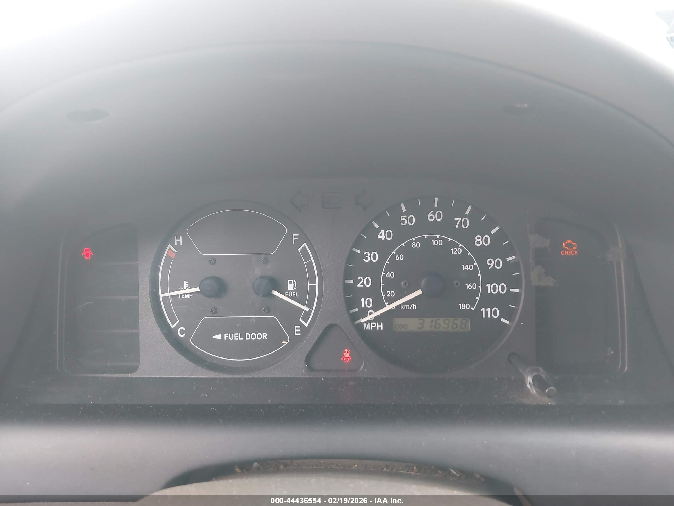 TOYOTA COROLLA image 7