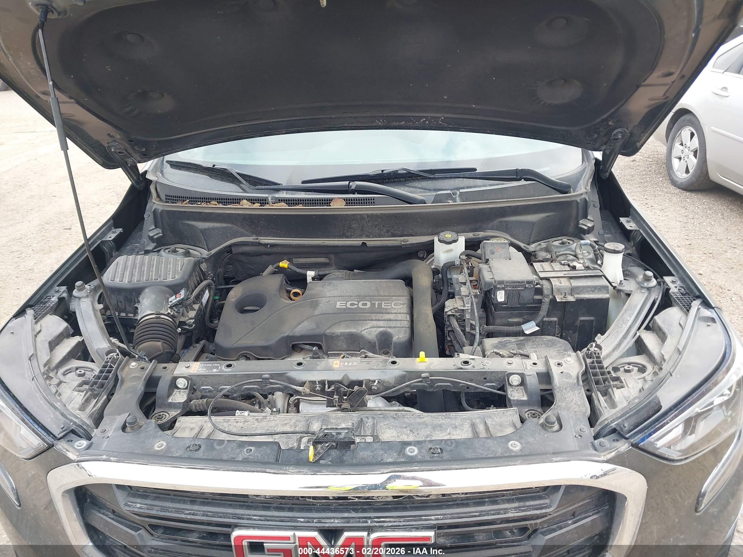GMC TERRAIN image 10