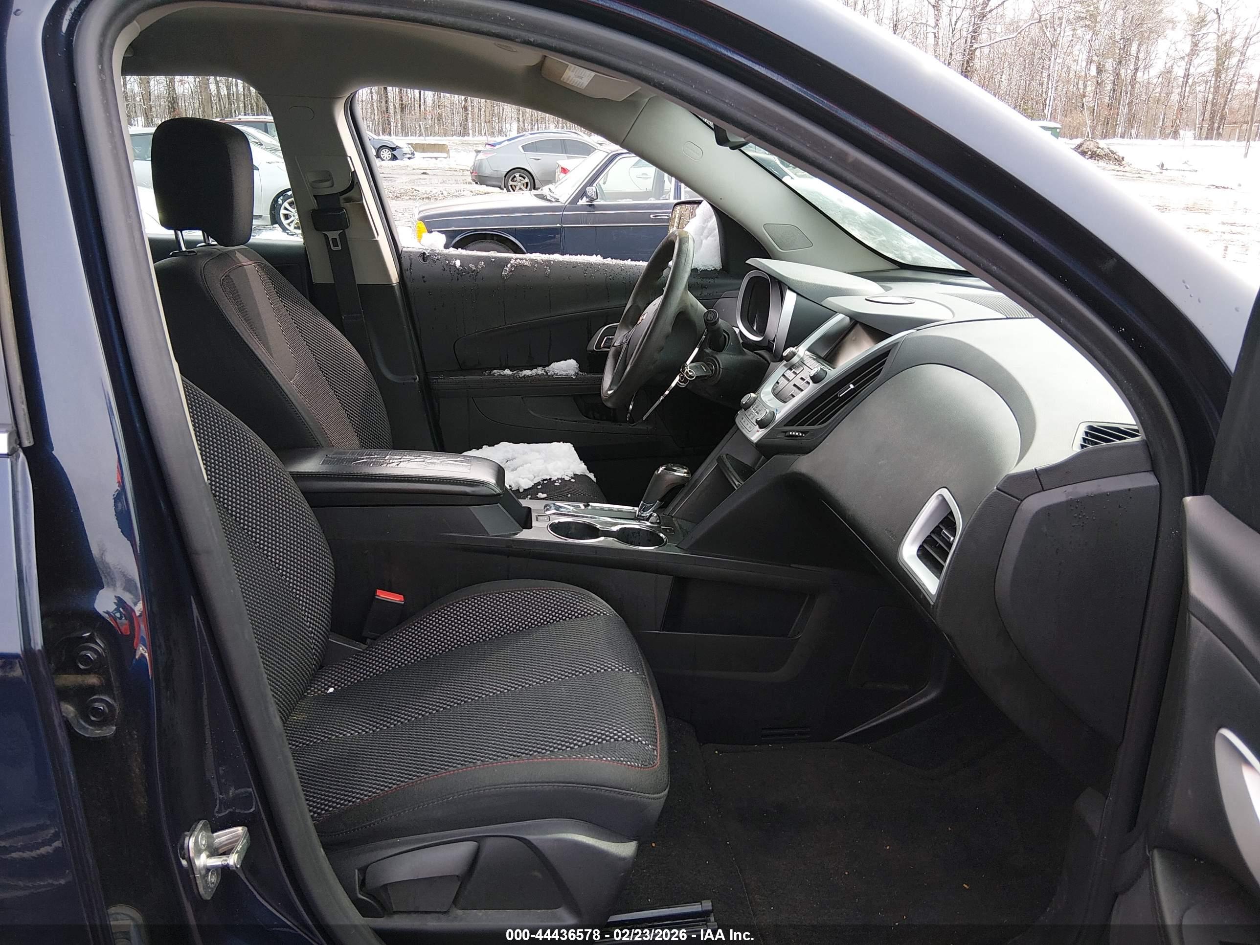 CHEVROLET EQUINOX image 5