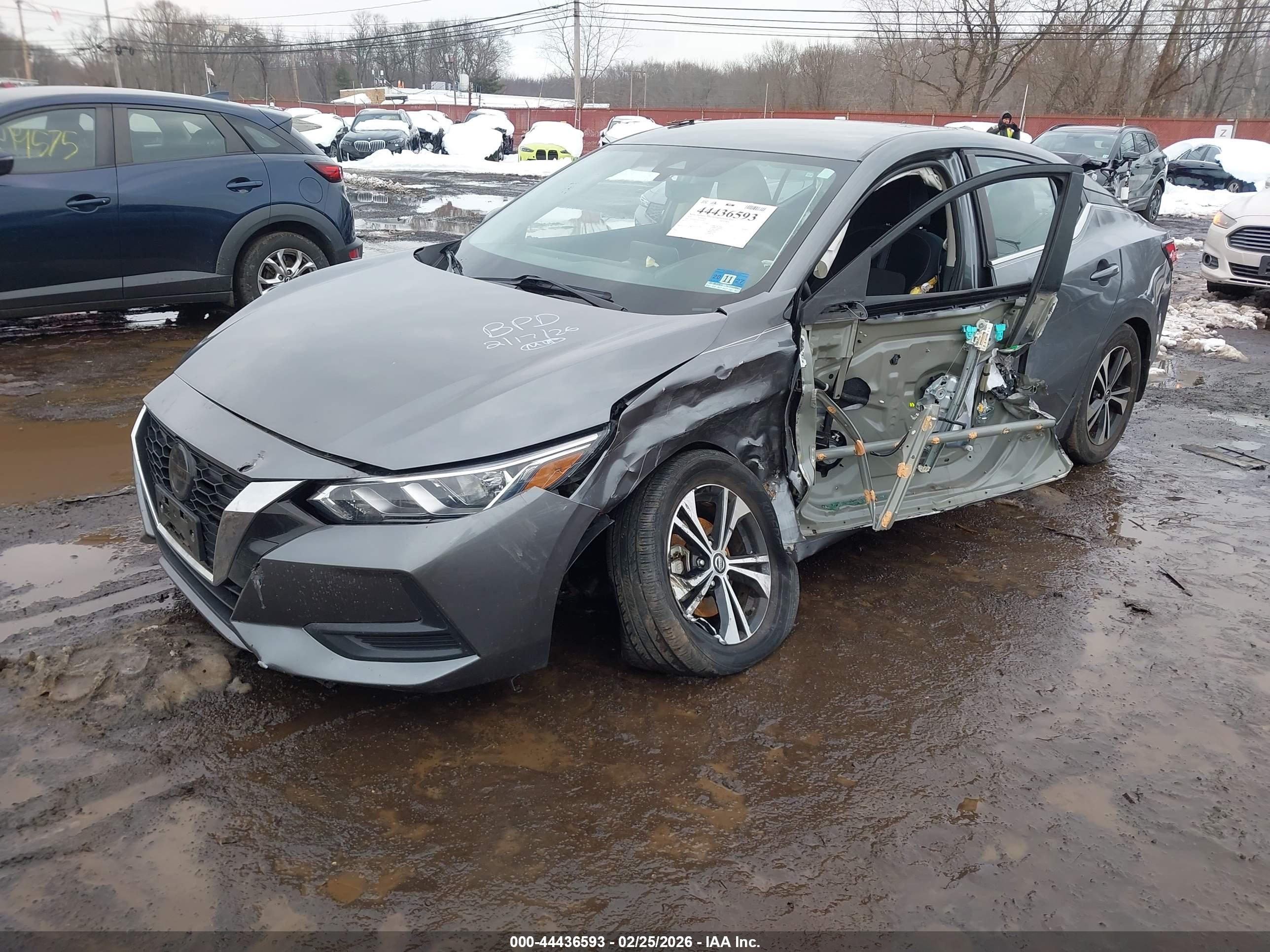 NISSAN SENTRA image 2
