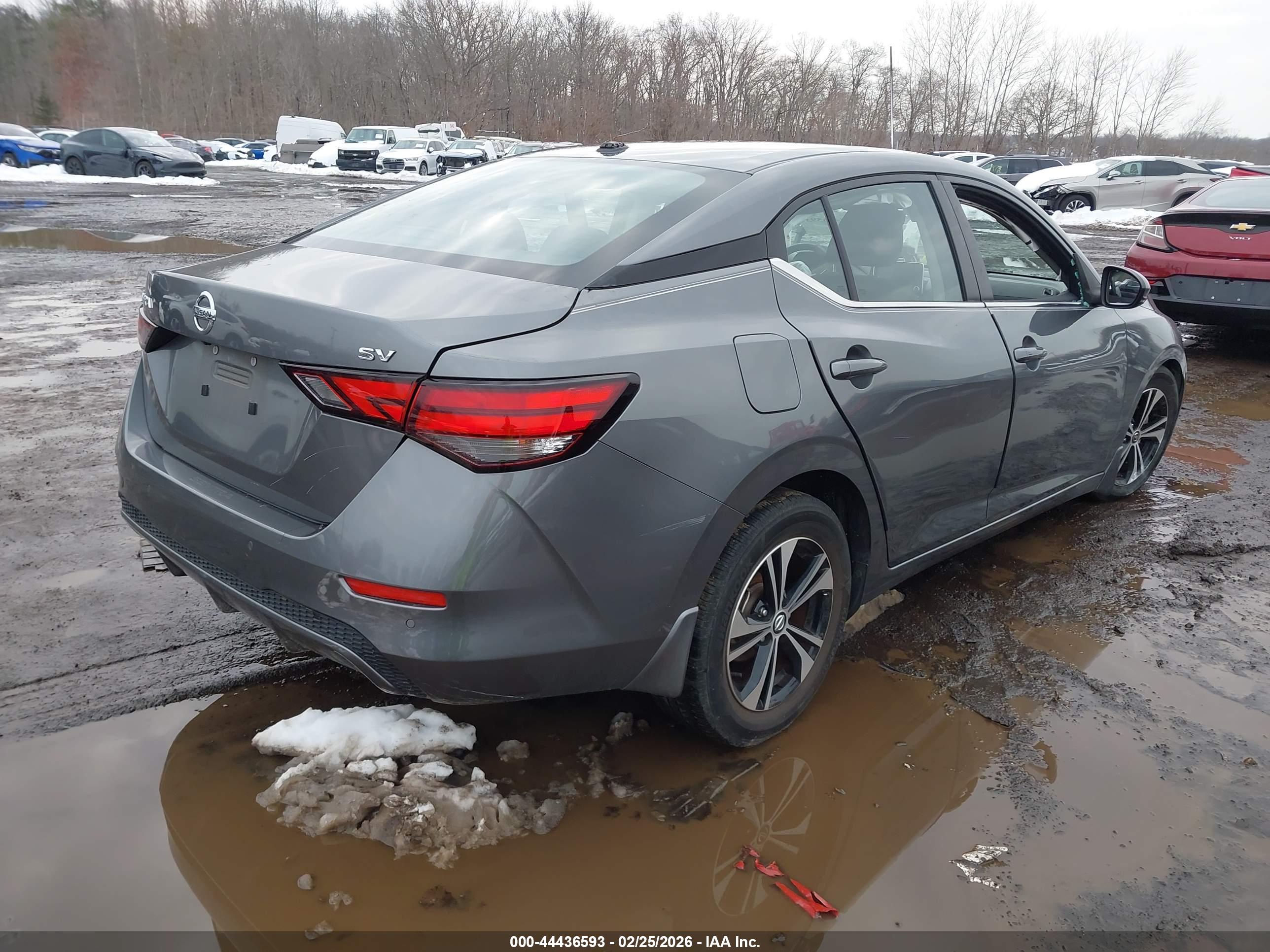 NISSAN SENTRA image 4