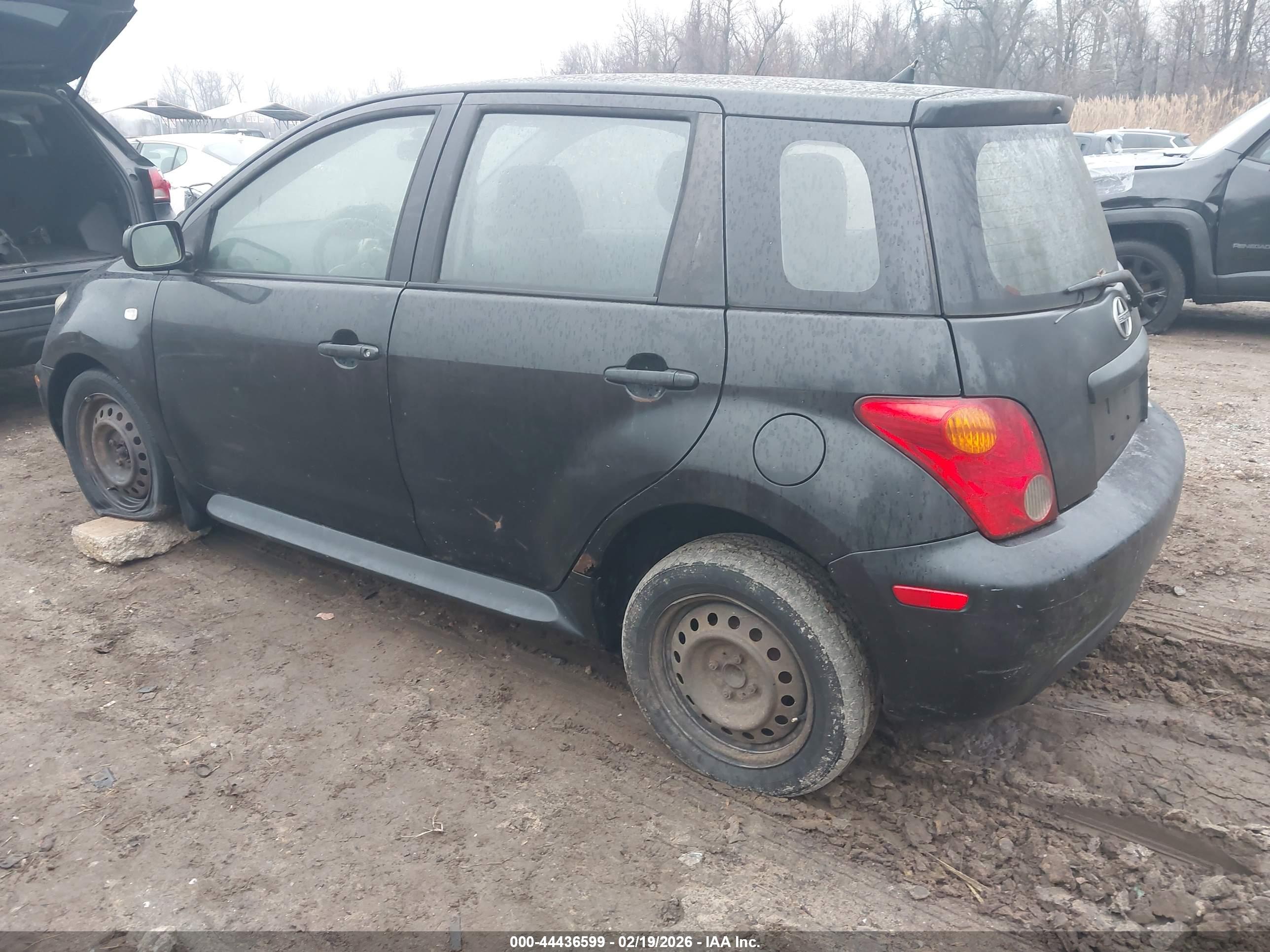SCION XA image 3