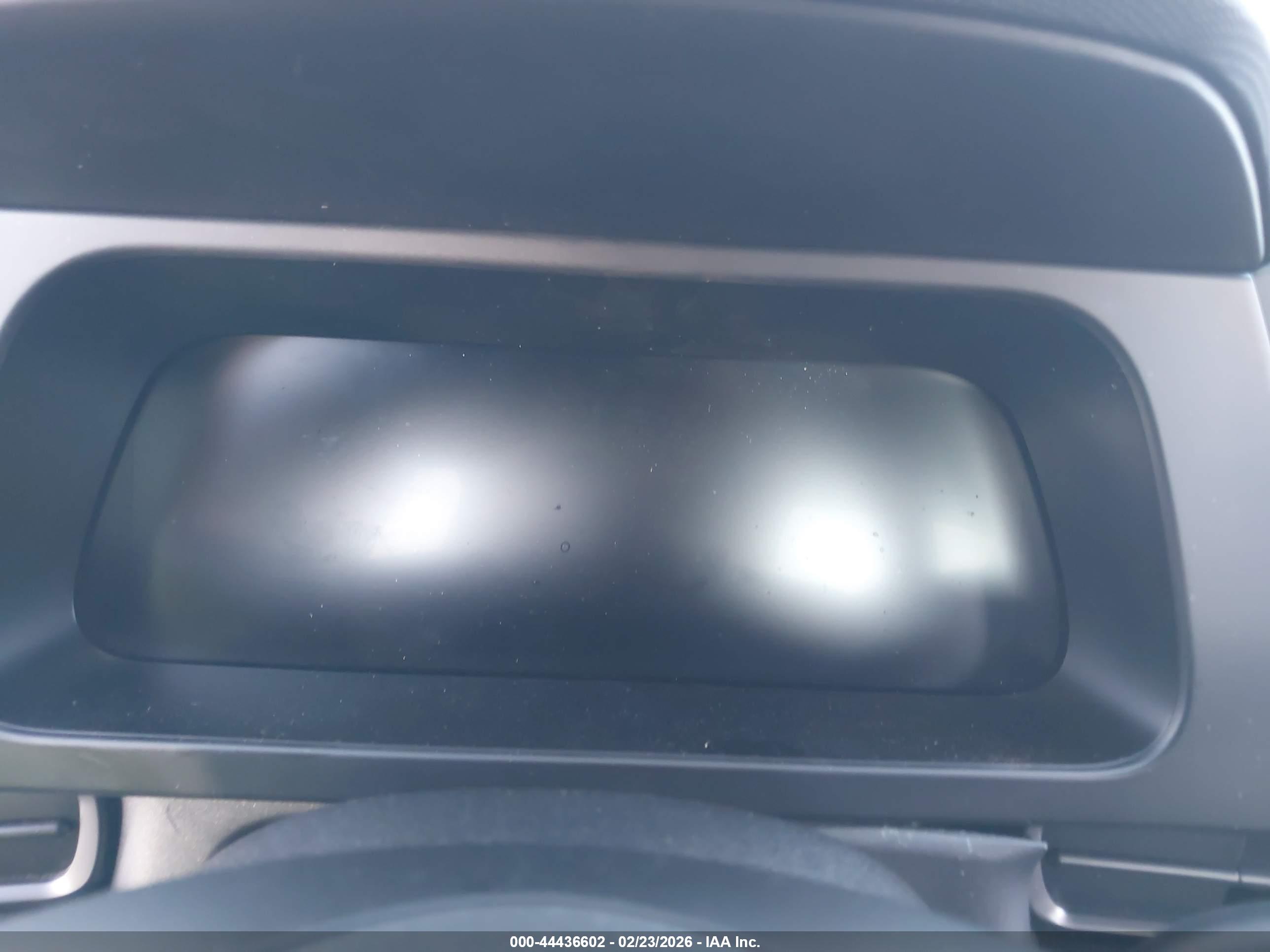 HYUNDAI ELANTRA image 7