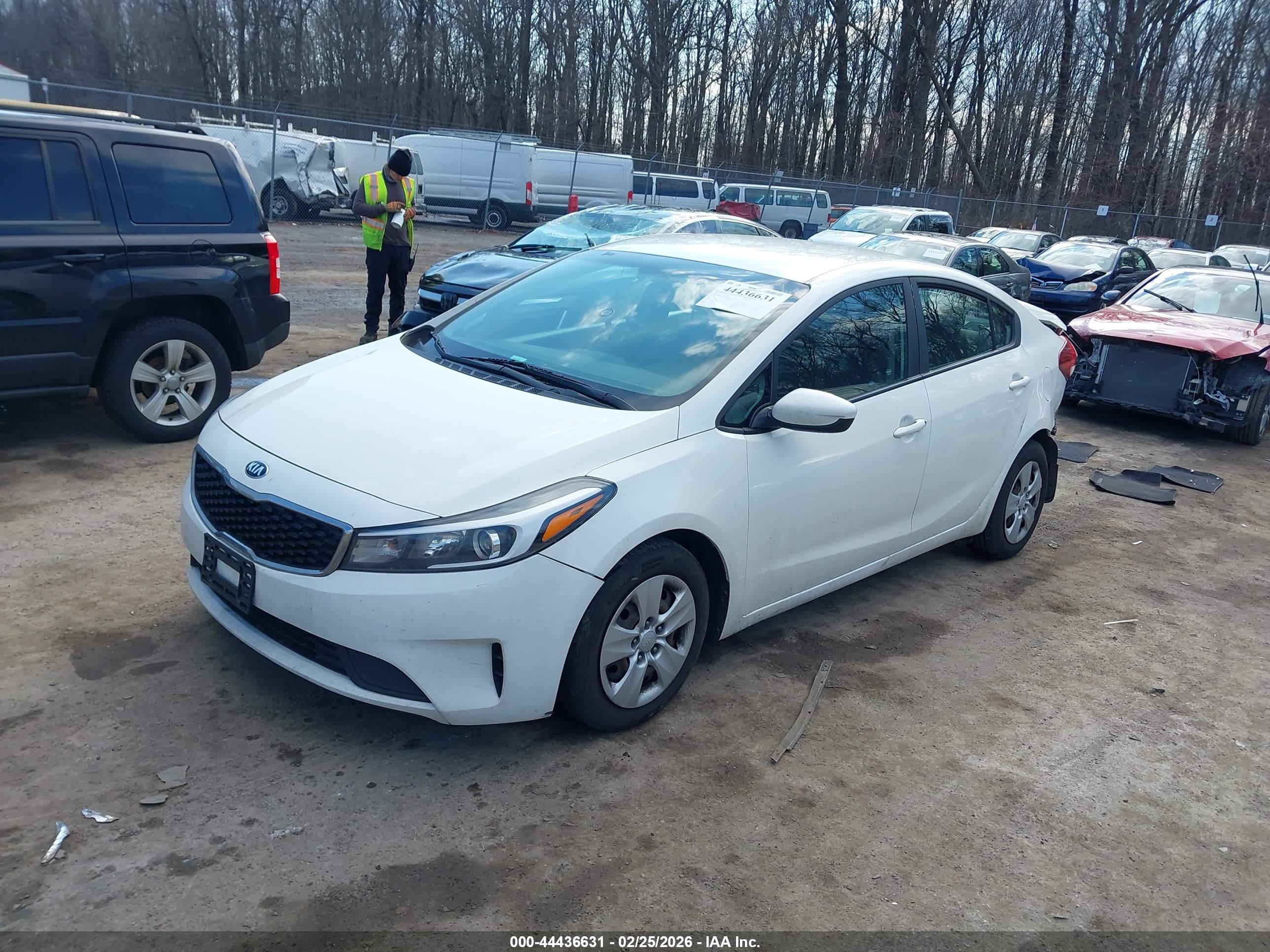 KIA FORTE image 2