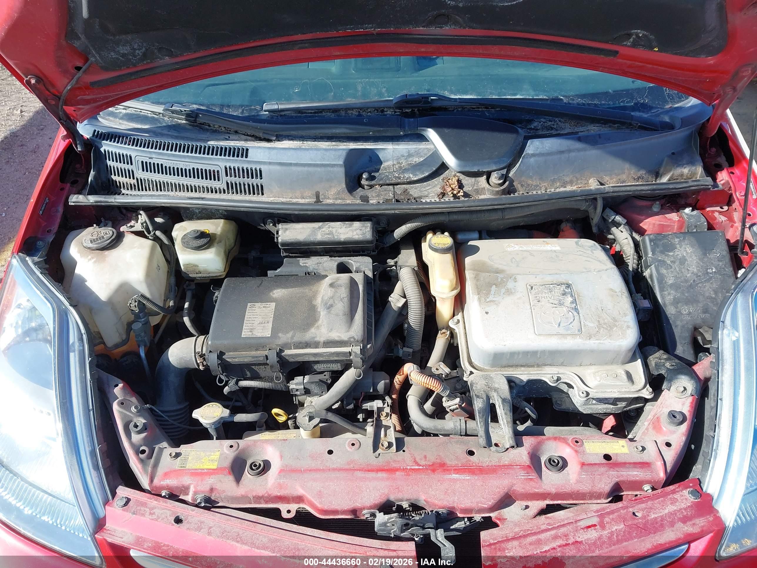TOYOTA PRIUS image 10