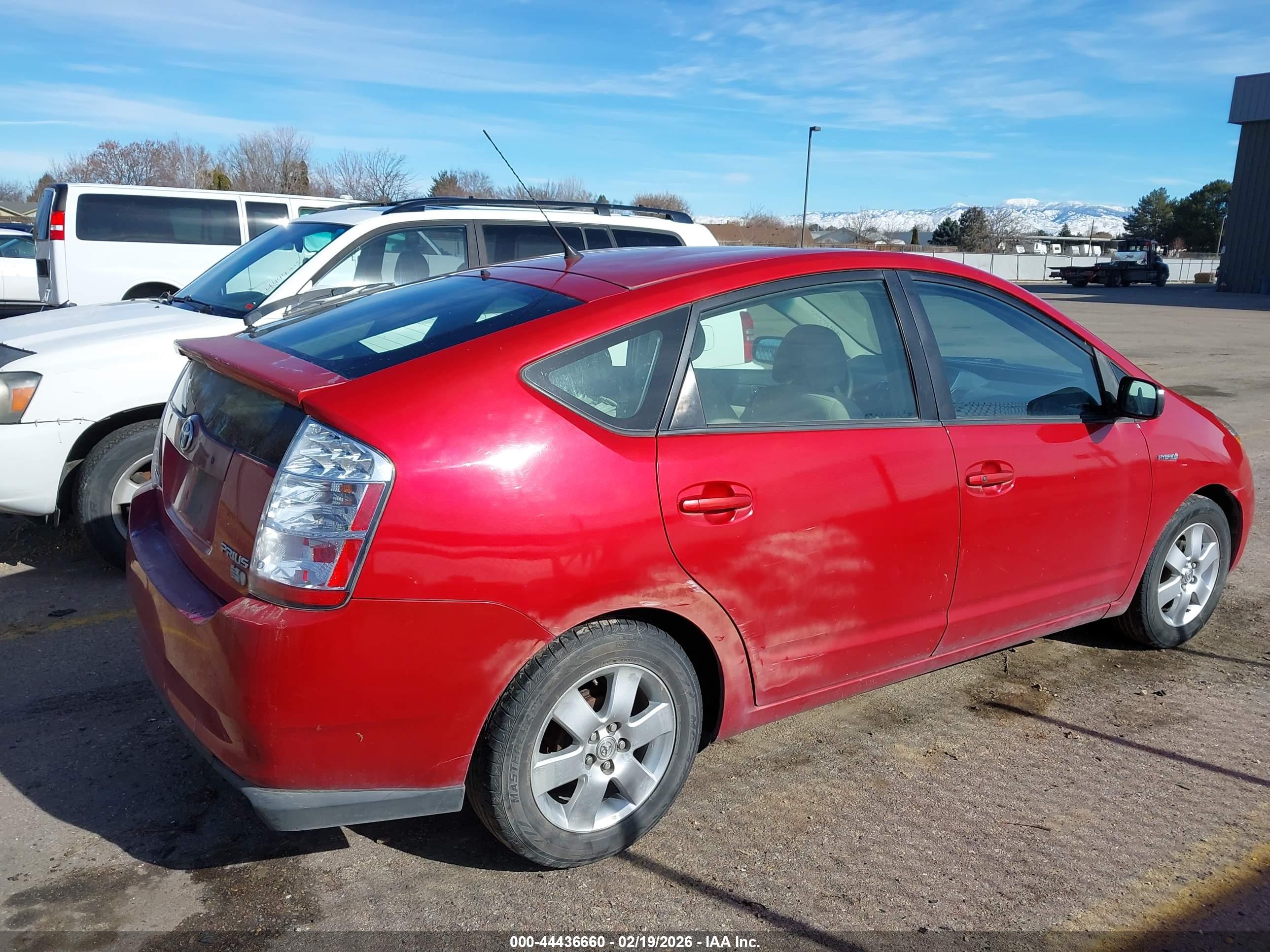 TOYOTA PRIUS image 4