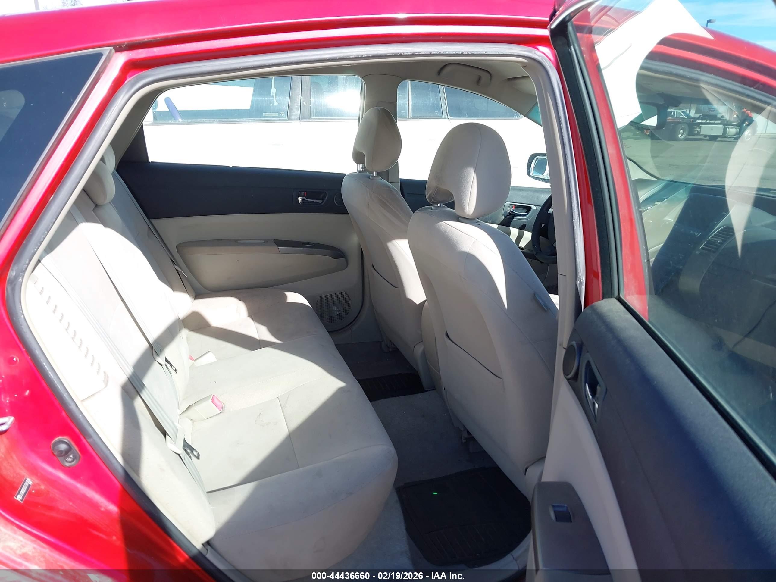 TOYOTA PRIUS image 8