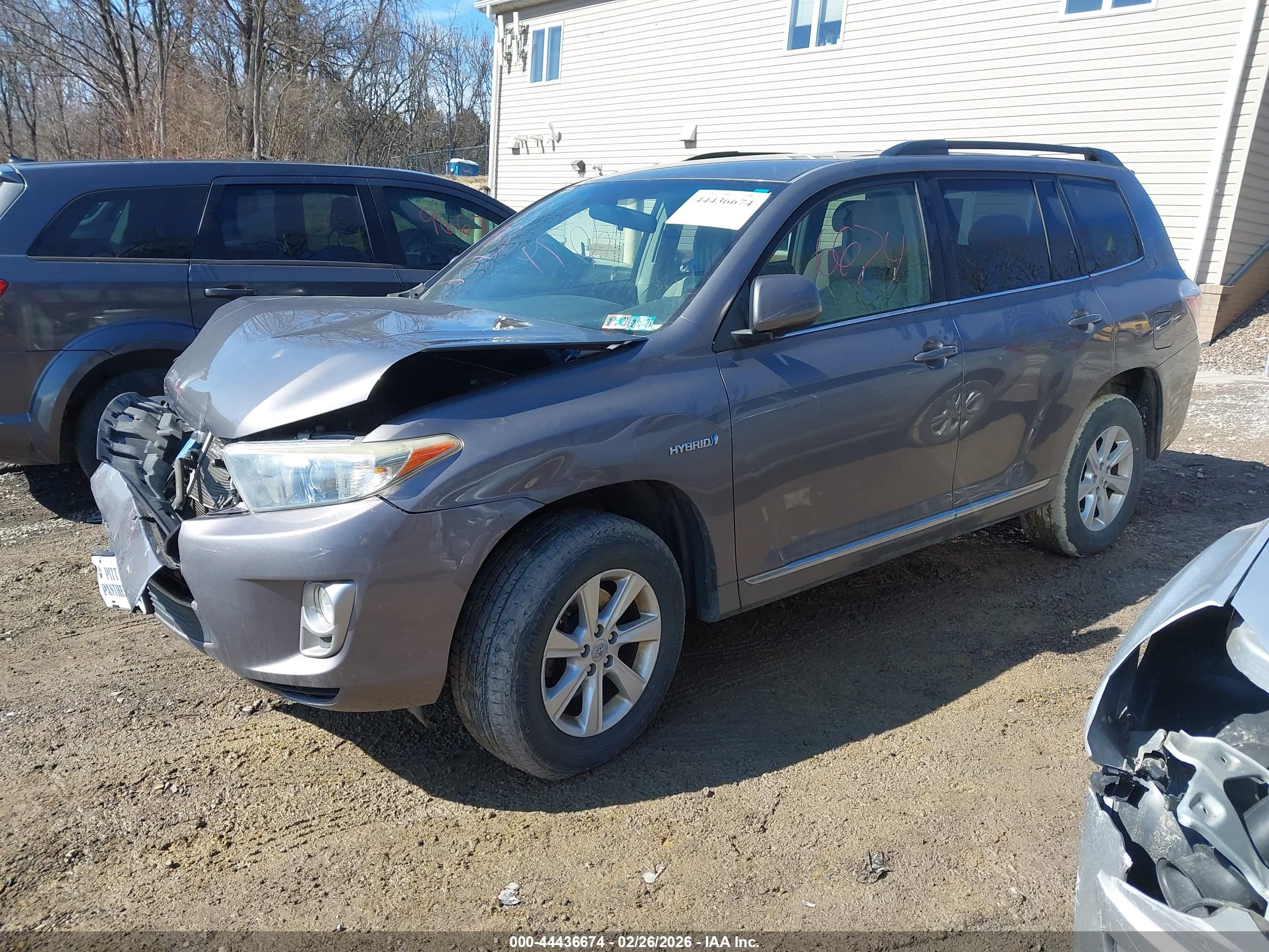 TOYOTA HIGHLANDER image 2