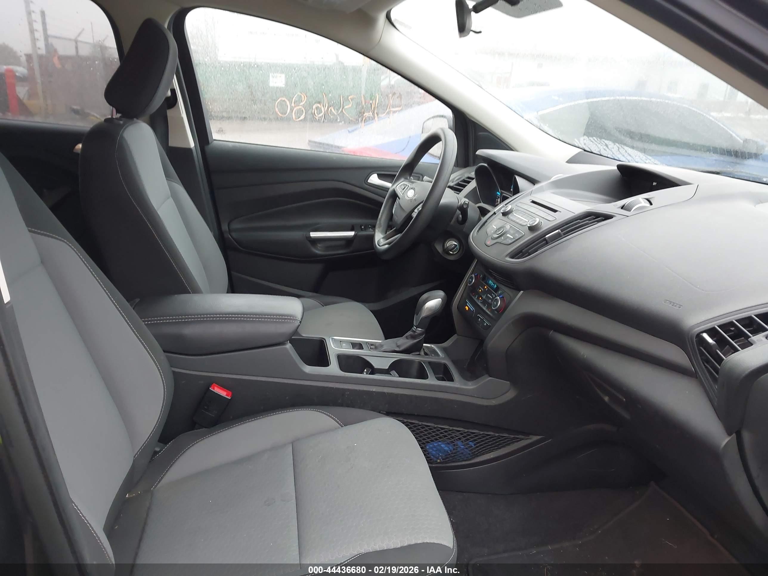 FORD ESCAPE image 5