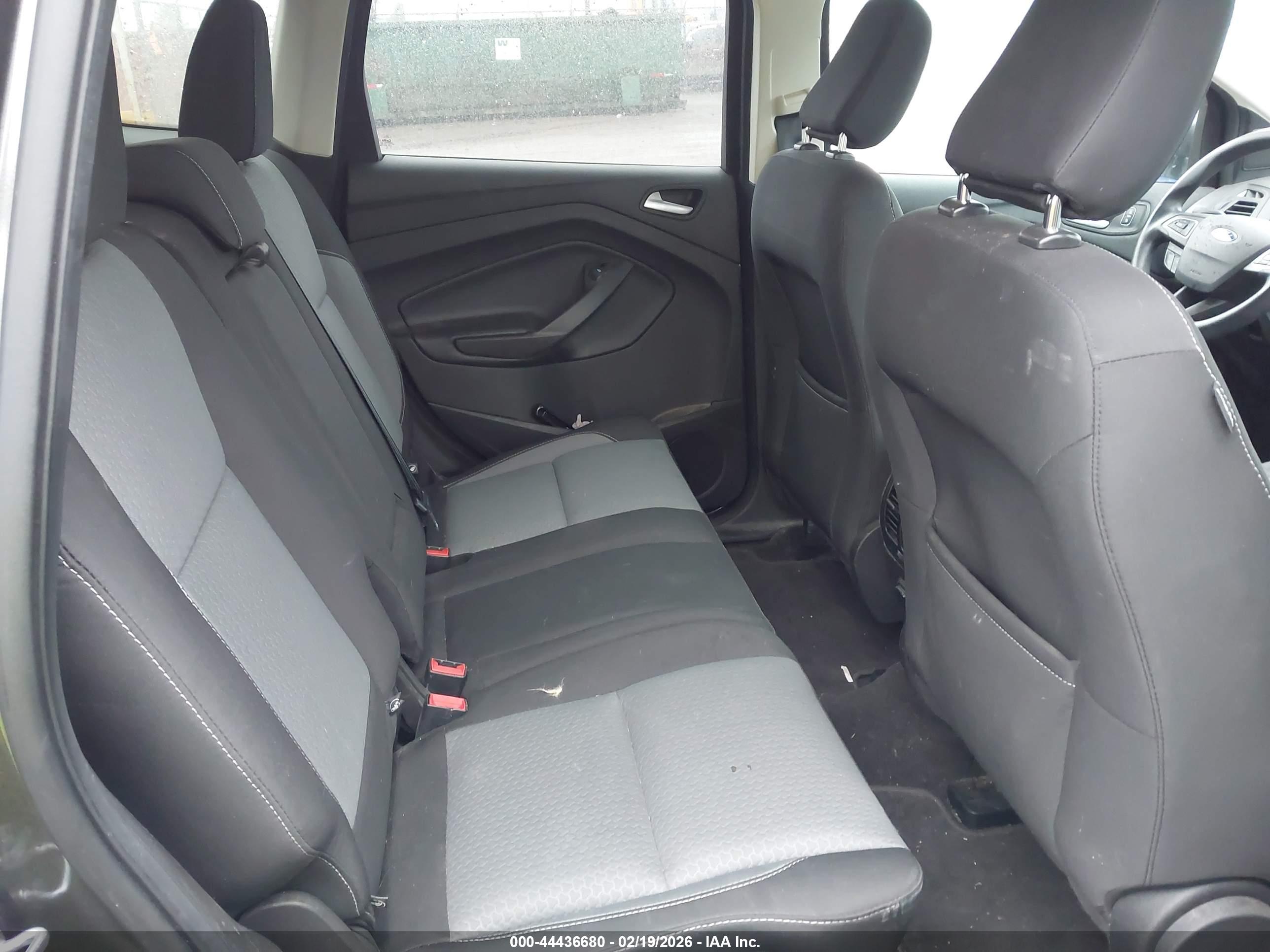 FORD ESCAPE image 8