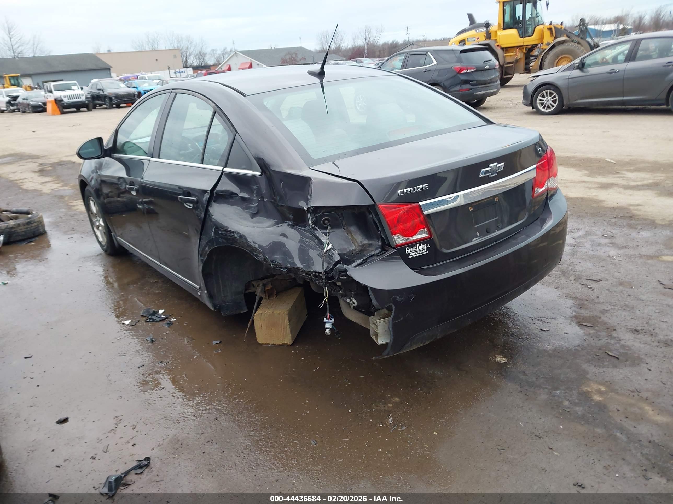 CHEVROLET CRUZE image 3