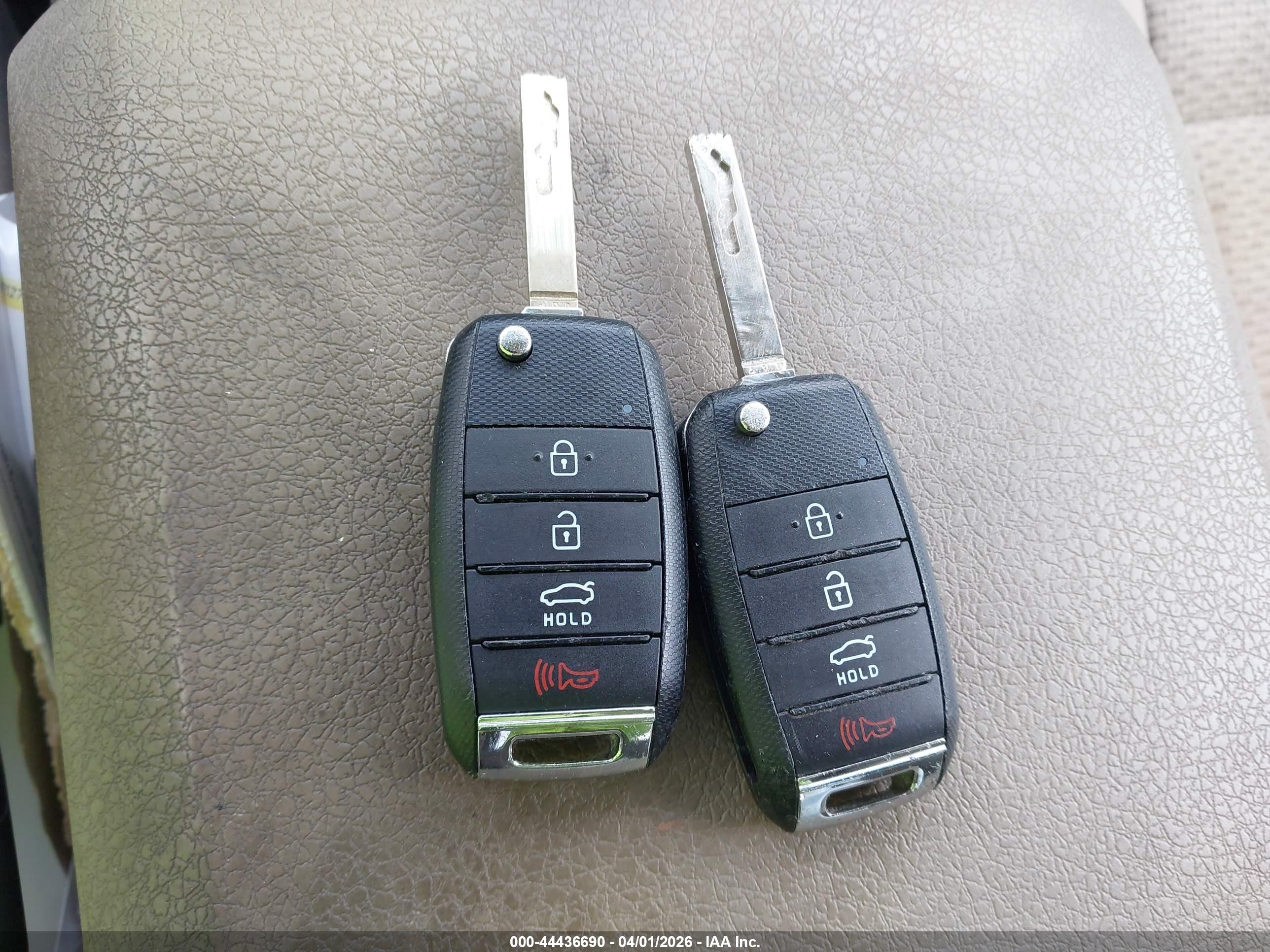 KIA OPTIMA image 11