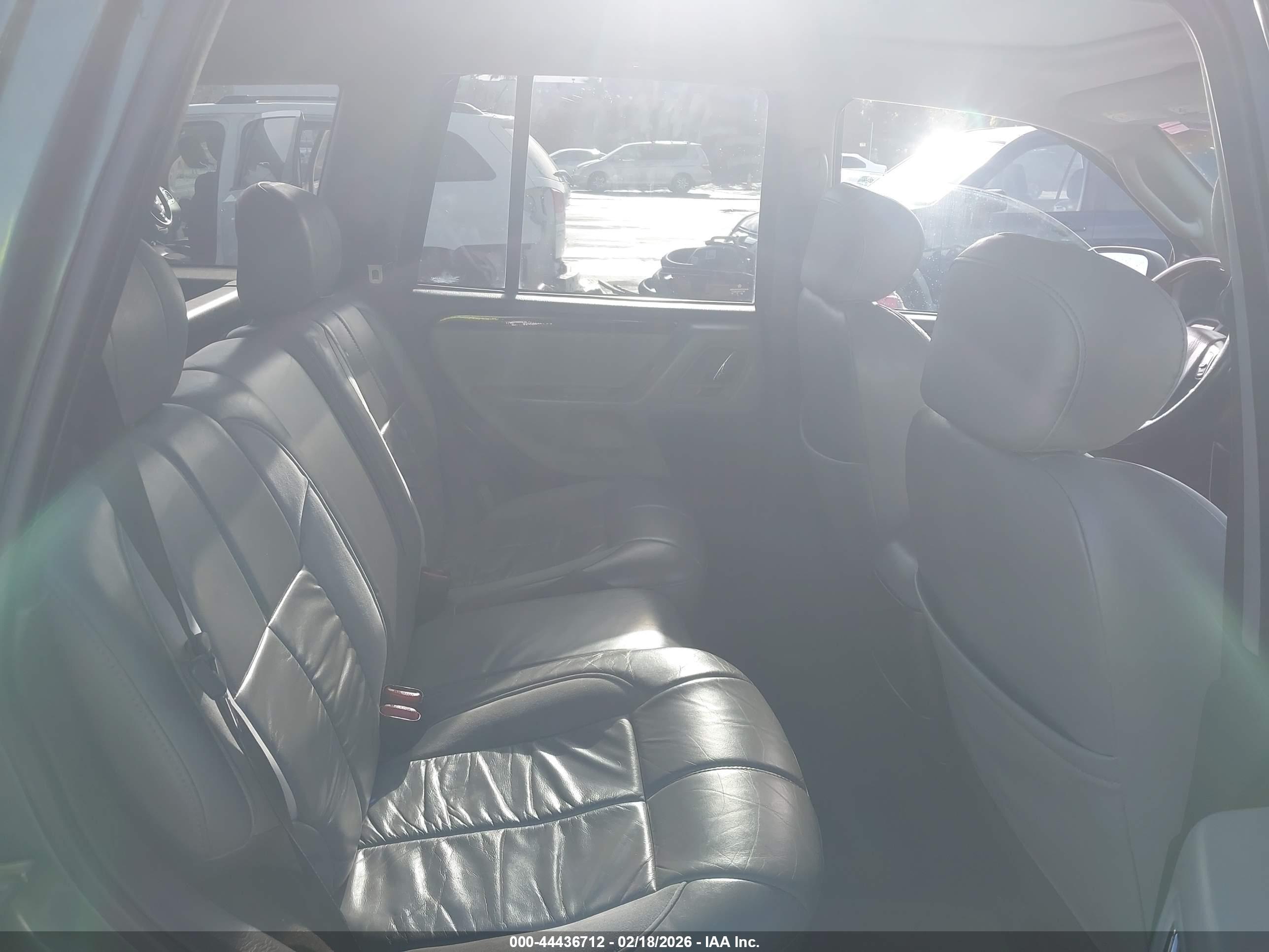 JEEP GRAND image 8