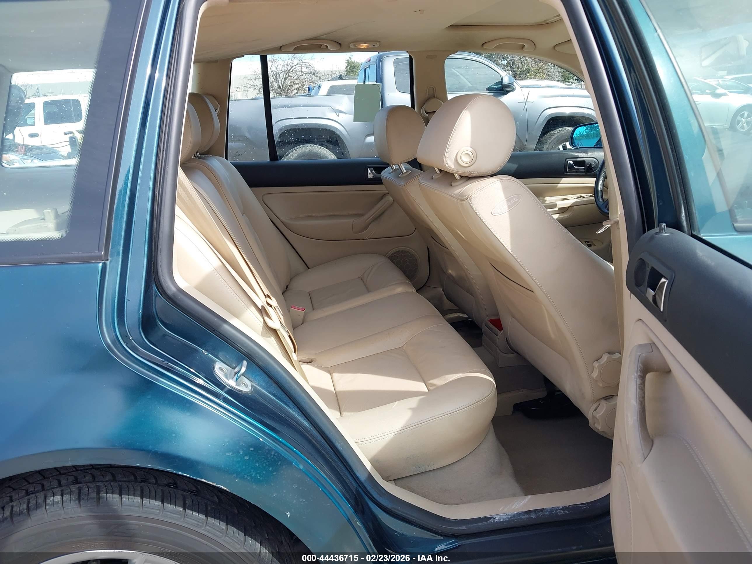 VOLKSWAGEN JETTA image 8