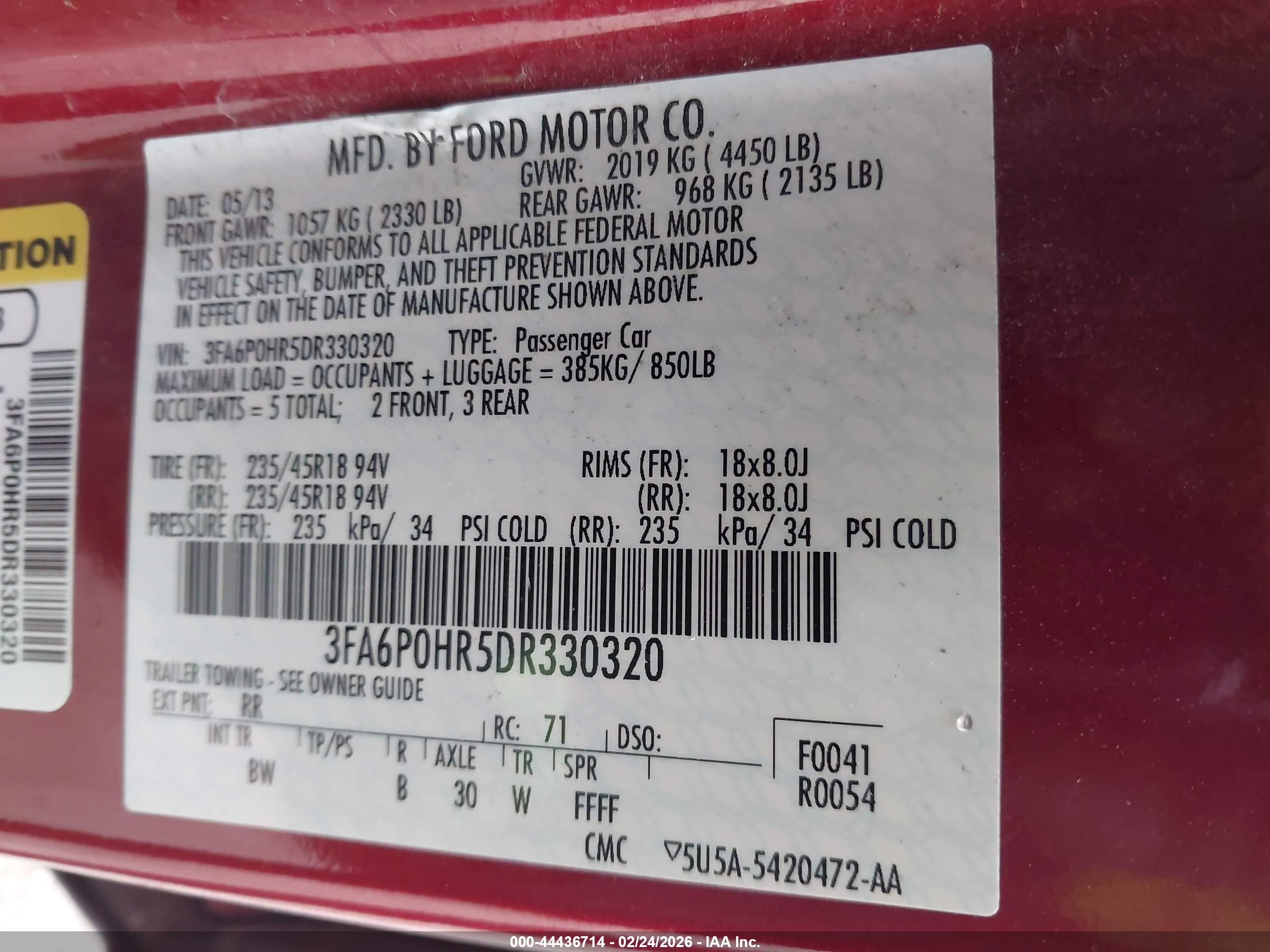 FORD FUSION image 9