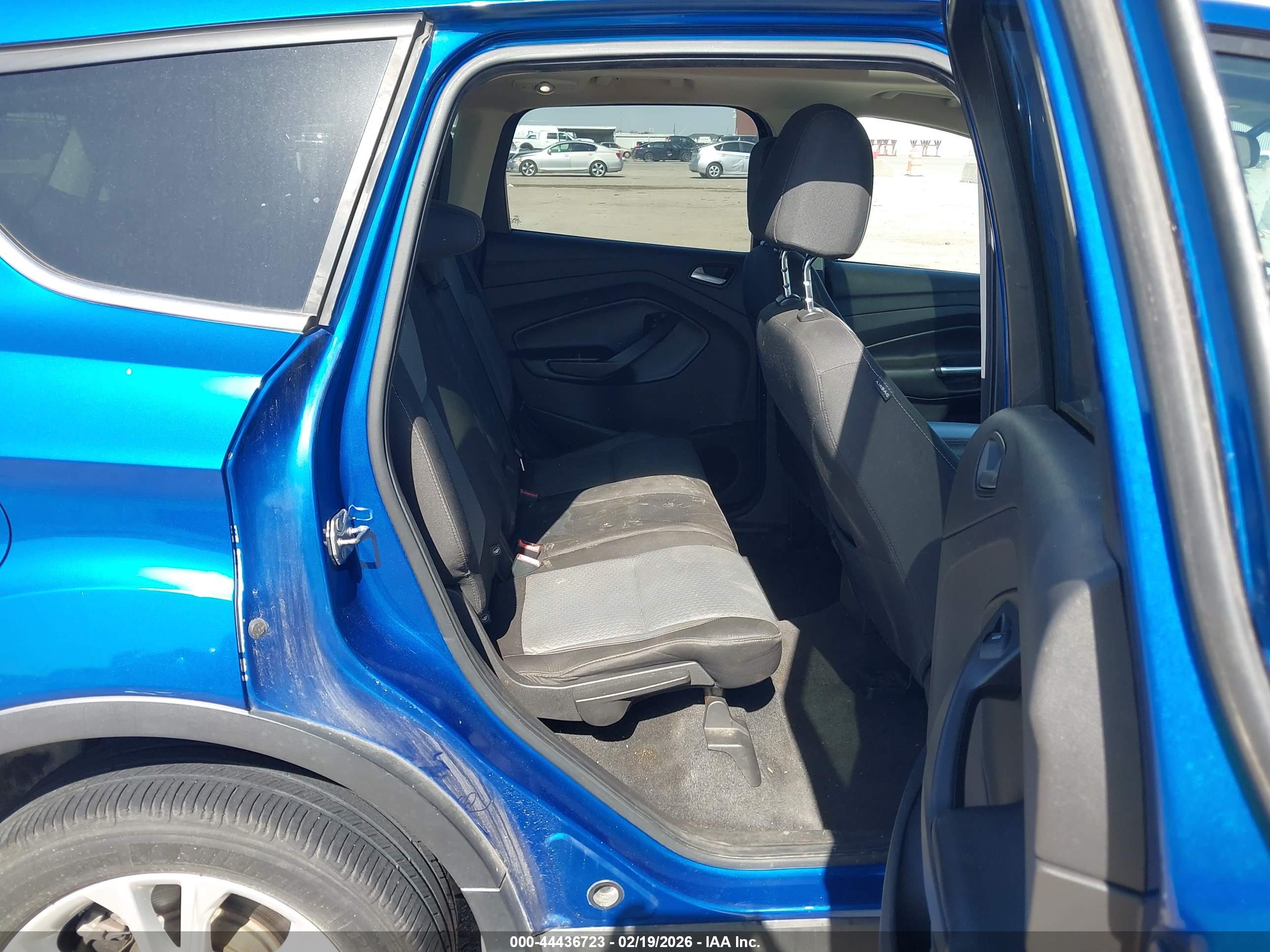 FORD ESCAPE image 8