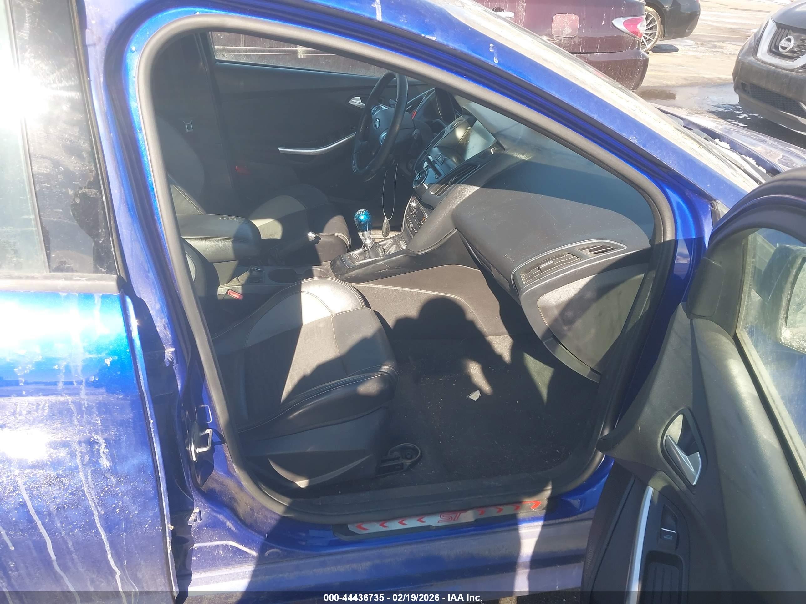 FORD FOCUS image 5